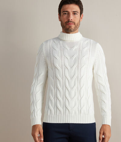Merino Wool Fisherman Turtleneck Sweater