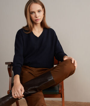 Oversize Ultrasoft Cashmere Sweater with Slits
