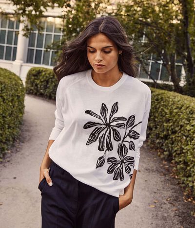 Ultralight Cashmere Jumper with Floral Inlay