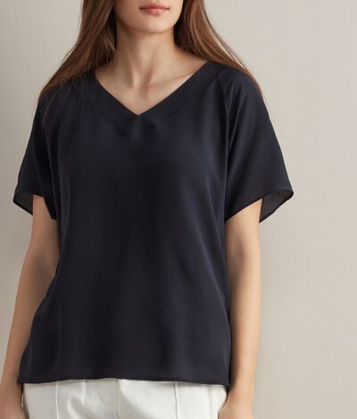 Silk and Modal V-neck T-Shirt