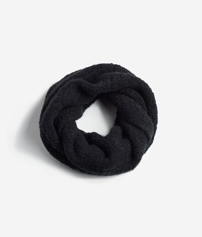Fuzzy Knit Collar