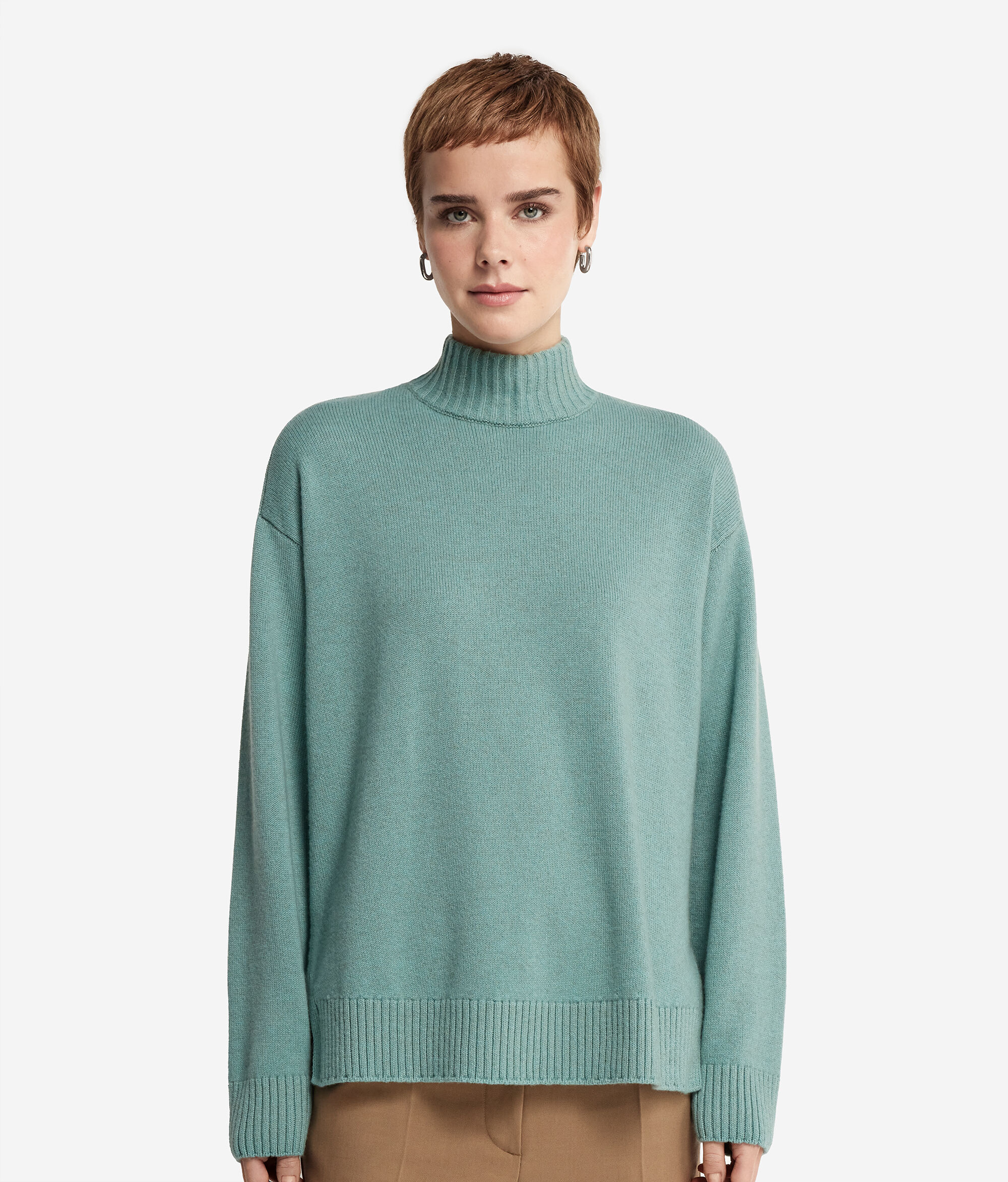 Pull à col montant et emmanchures marteau en cachemire ultra-doux
