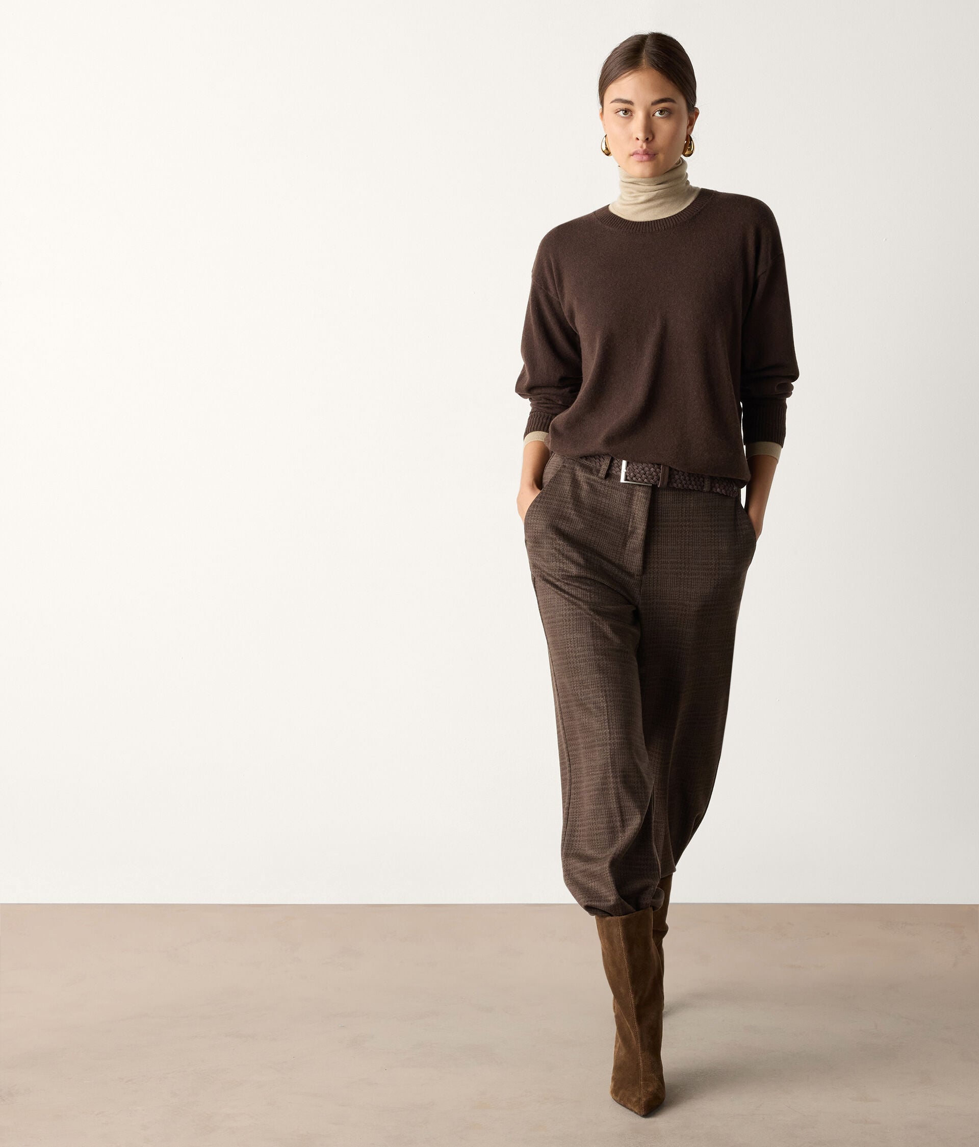 Ultrasoft Cashmere jumper with slits