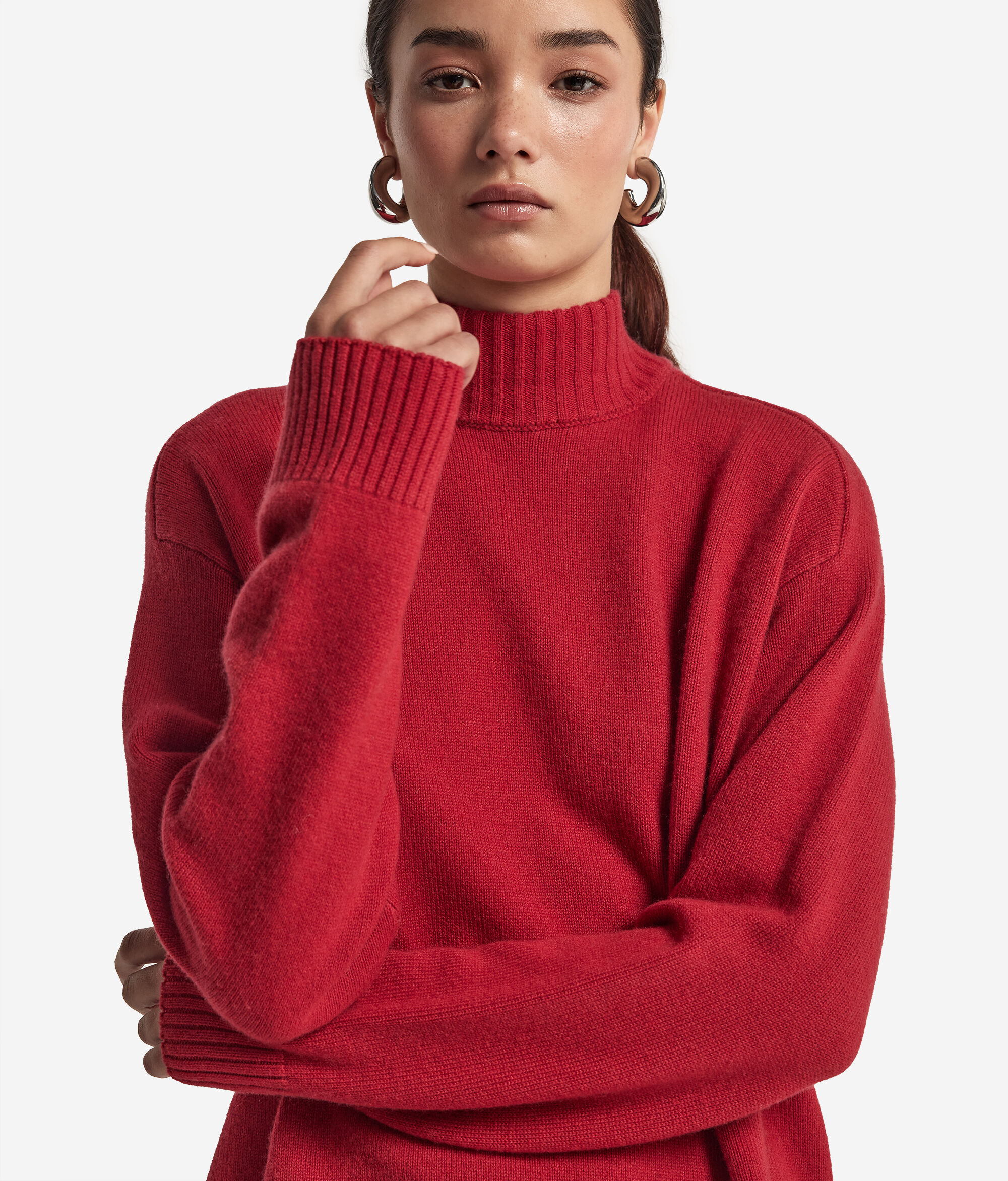 Ultrasoft Cashmere Turtleneck with Set-In Sleeves