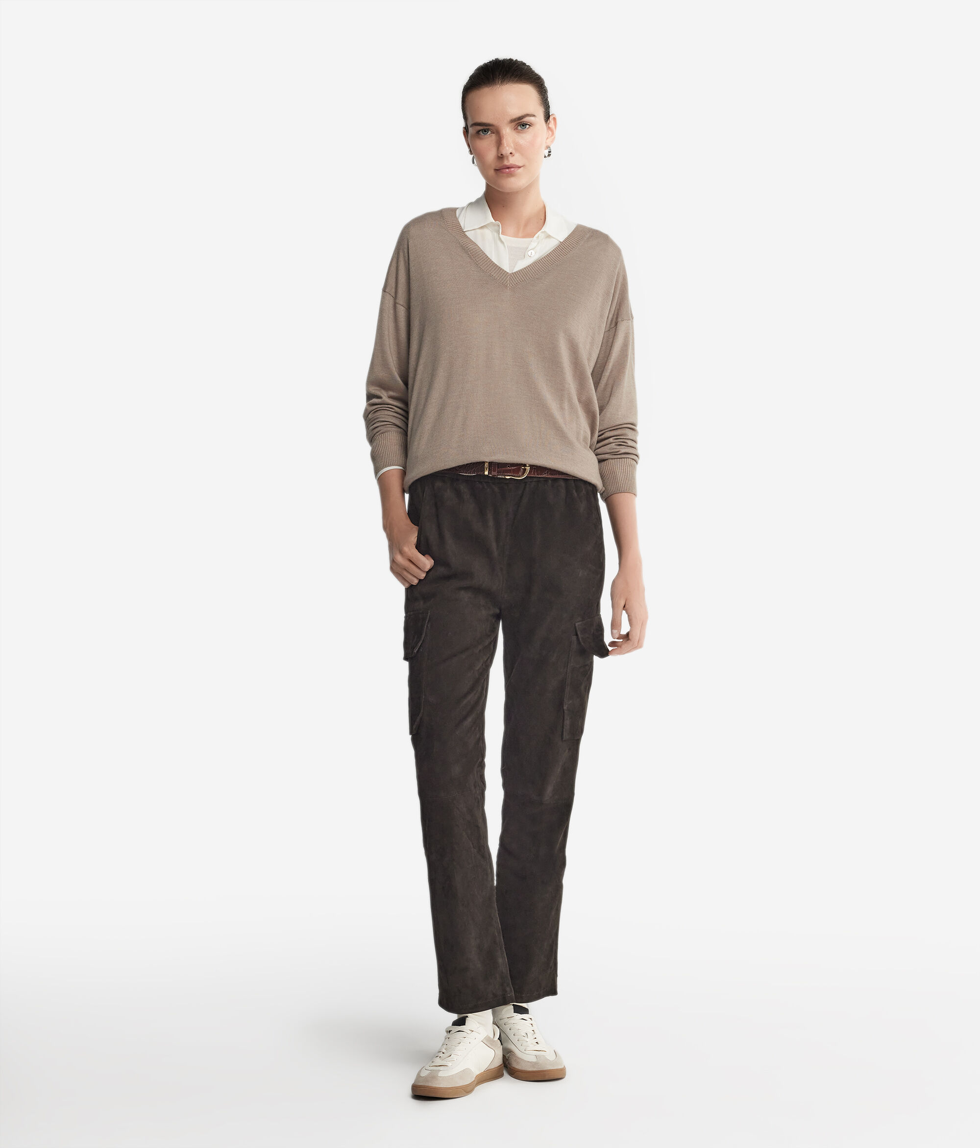 Camisola com Decote em V em Caxemira com Rachas