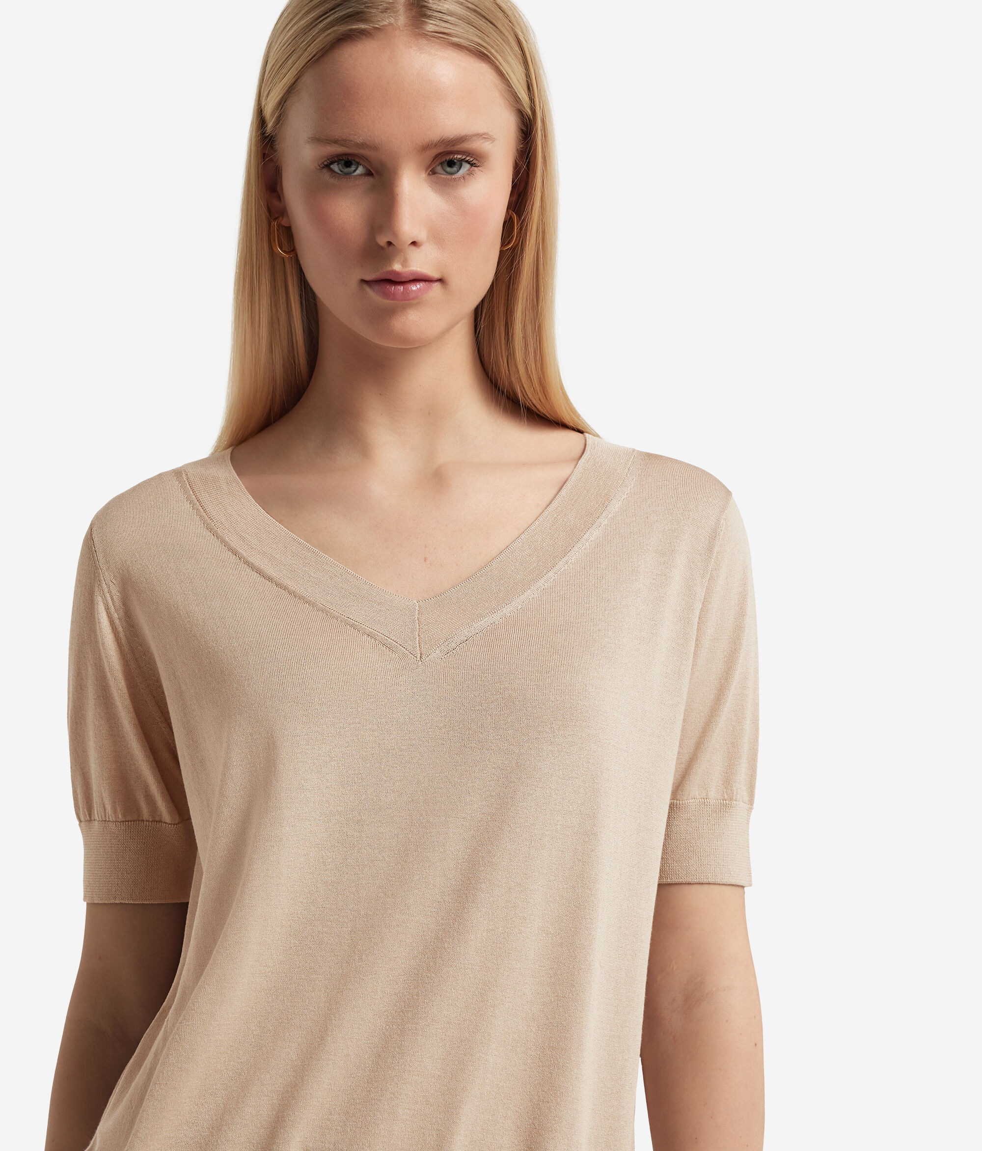 Short-Sleeved V-Neck Silk and Cotton Jumper