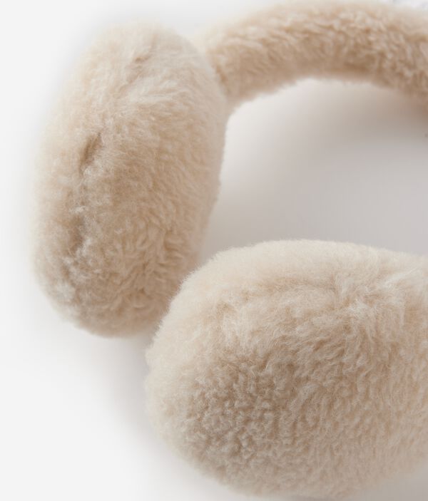 Наушники из кашемира с отделкой под мех