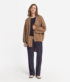 Cashmere Cape with Different Cable Stitches Pattern