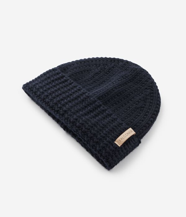 Шапка из ультрамягкого кашемира