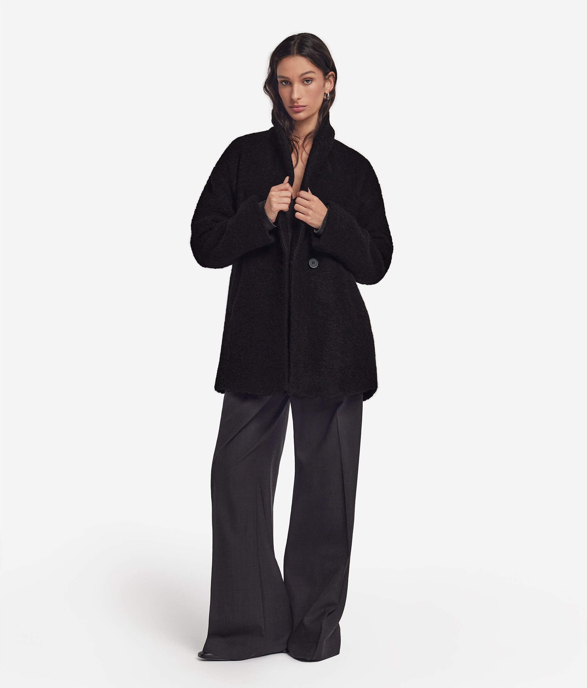 Manteau en bouclé de laine d'alpaga