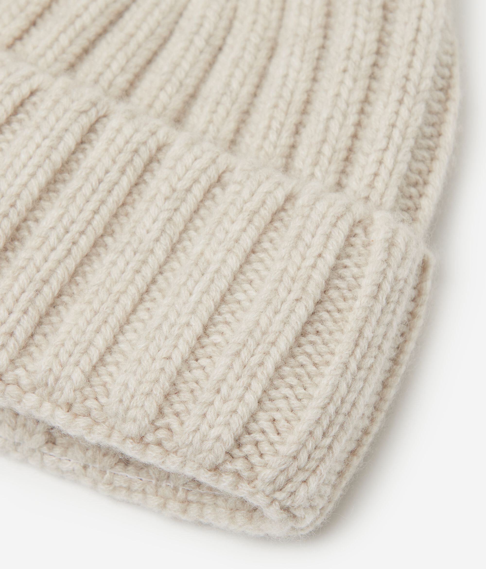 Cashmere Hat with Silk Lining