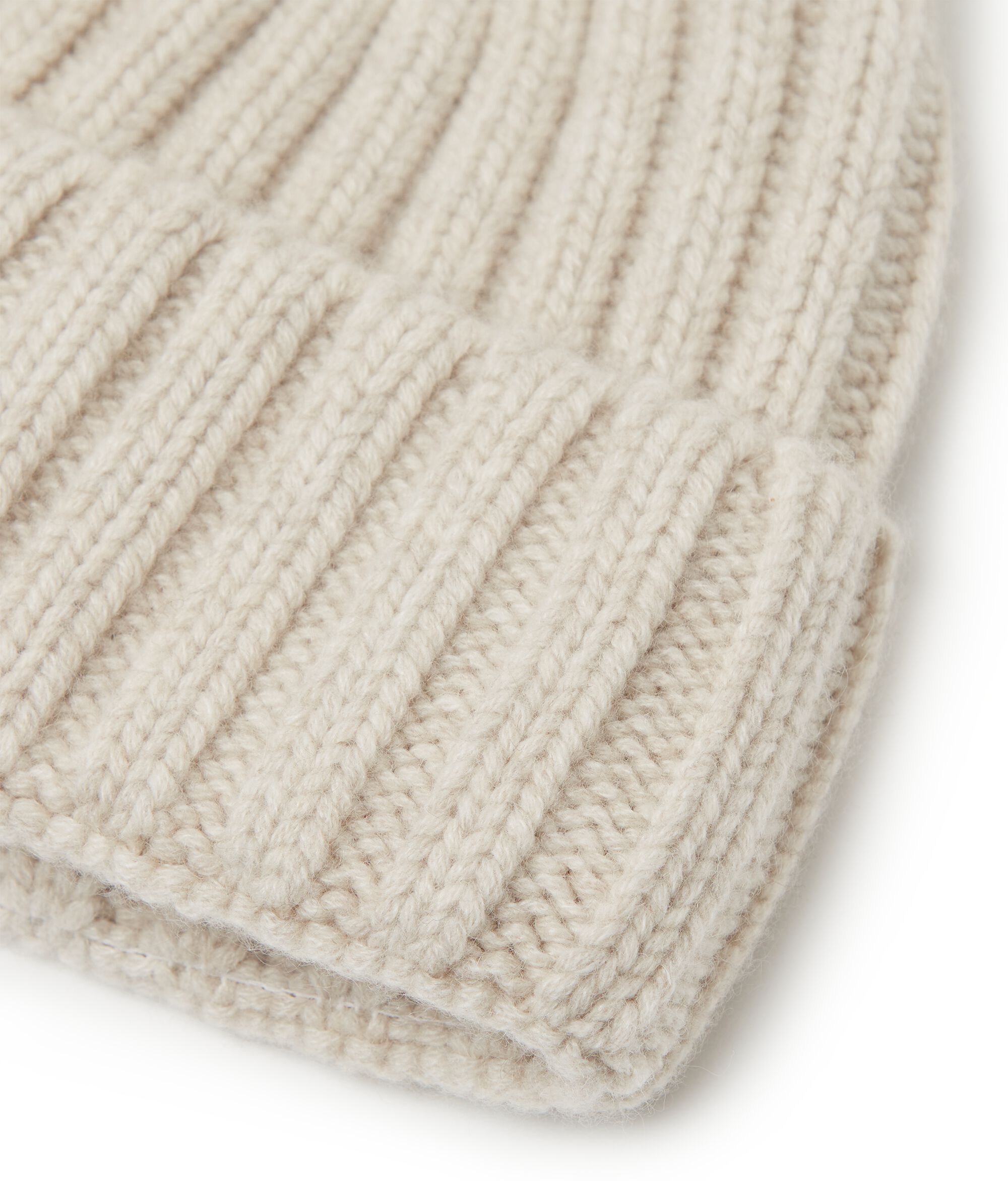 Berretto in Cashmere con Interno in Seta