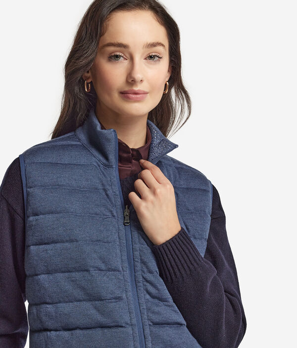 Двусторонний пуховый жилет со стразами