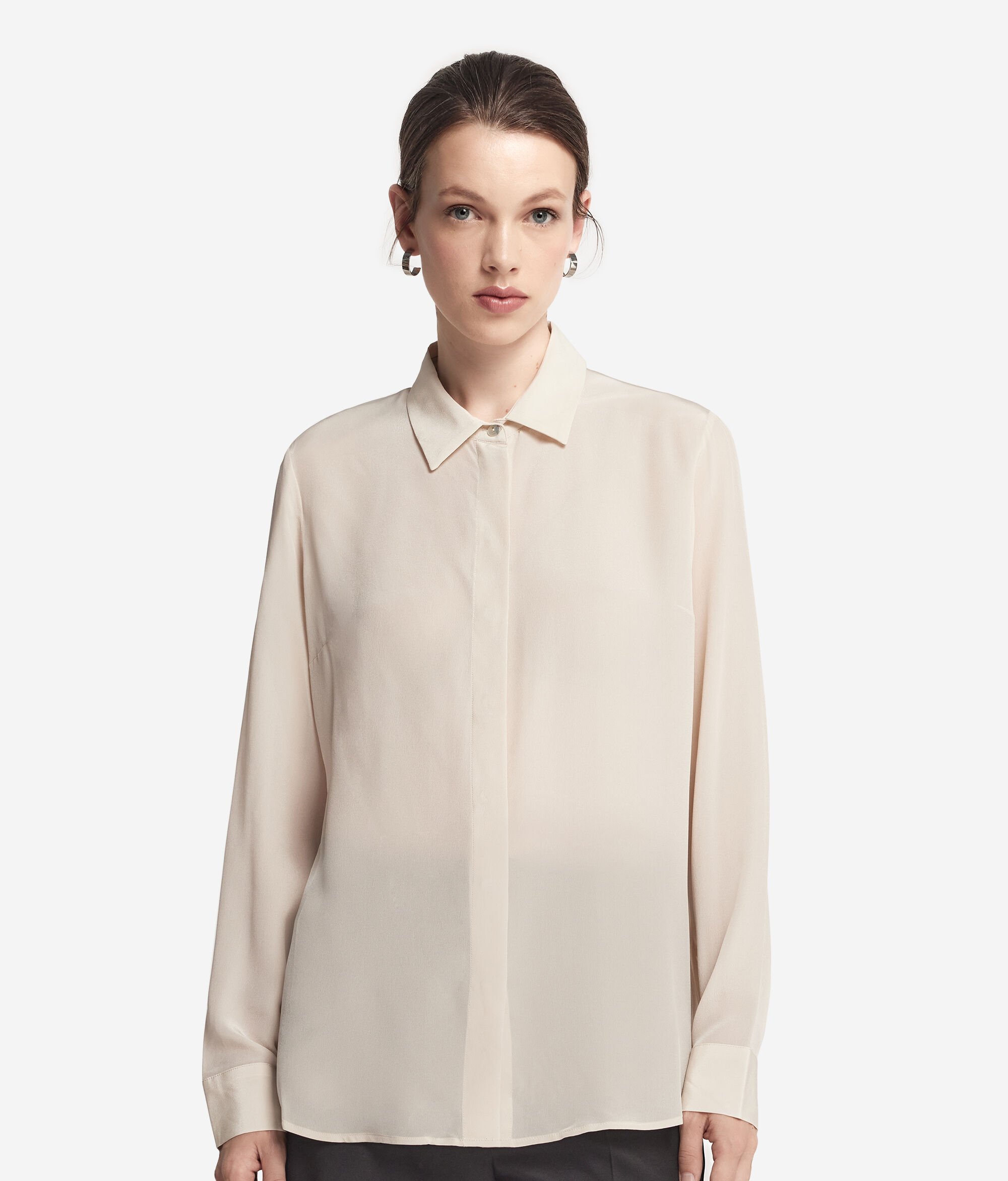 Блуза из шелка