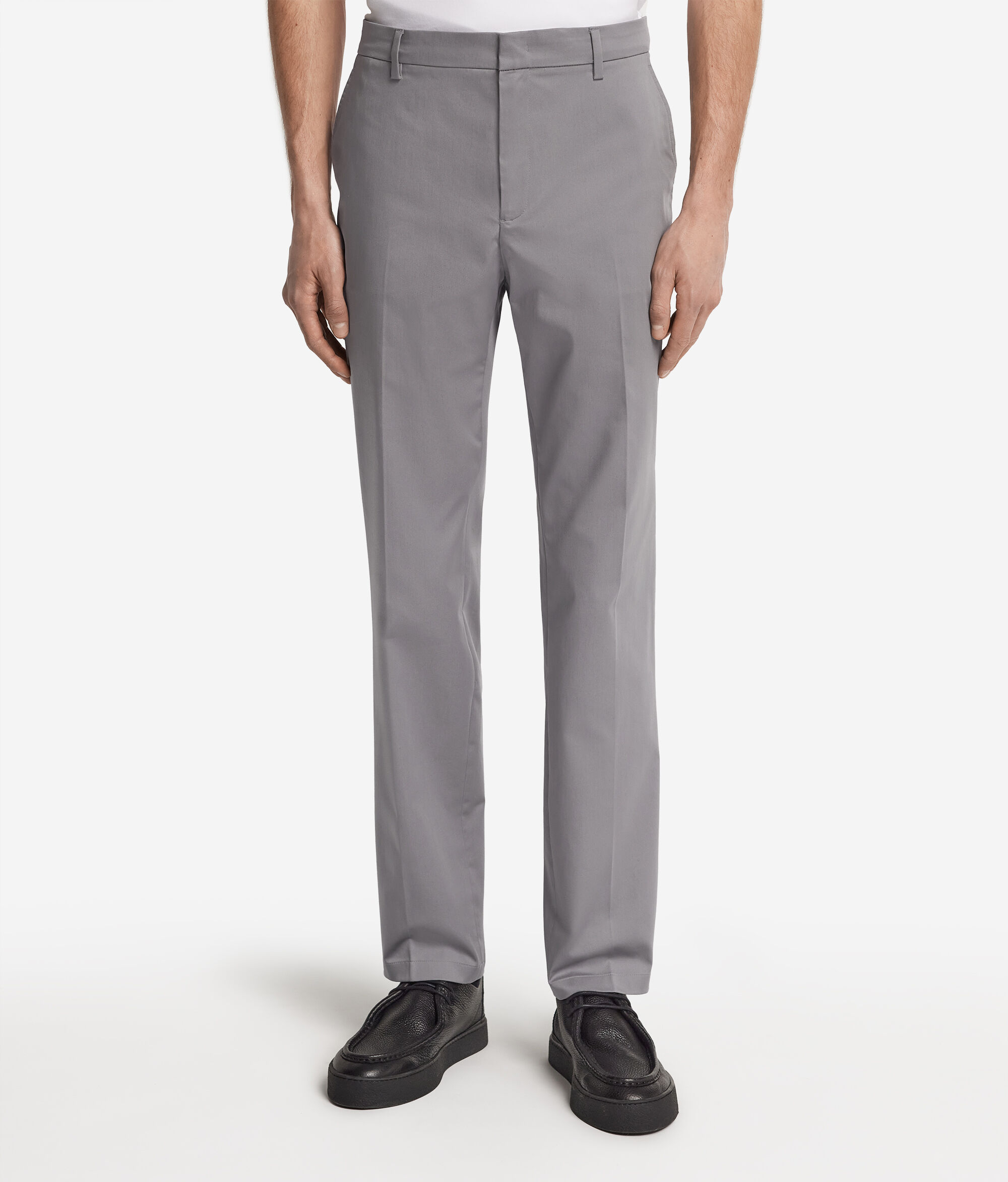 Leichte Chinohose