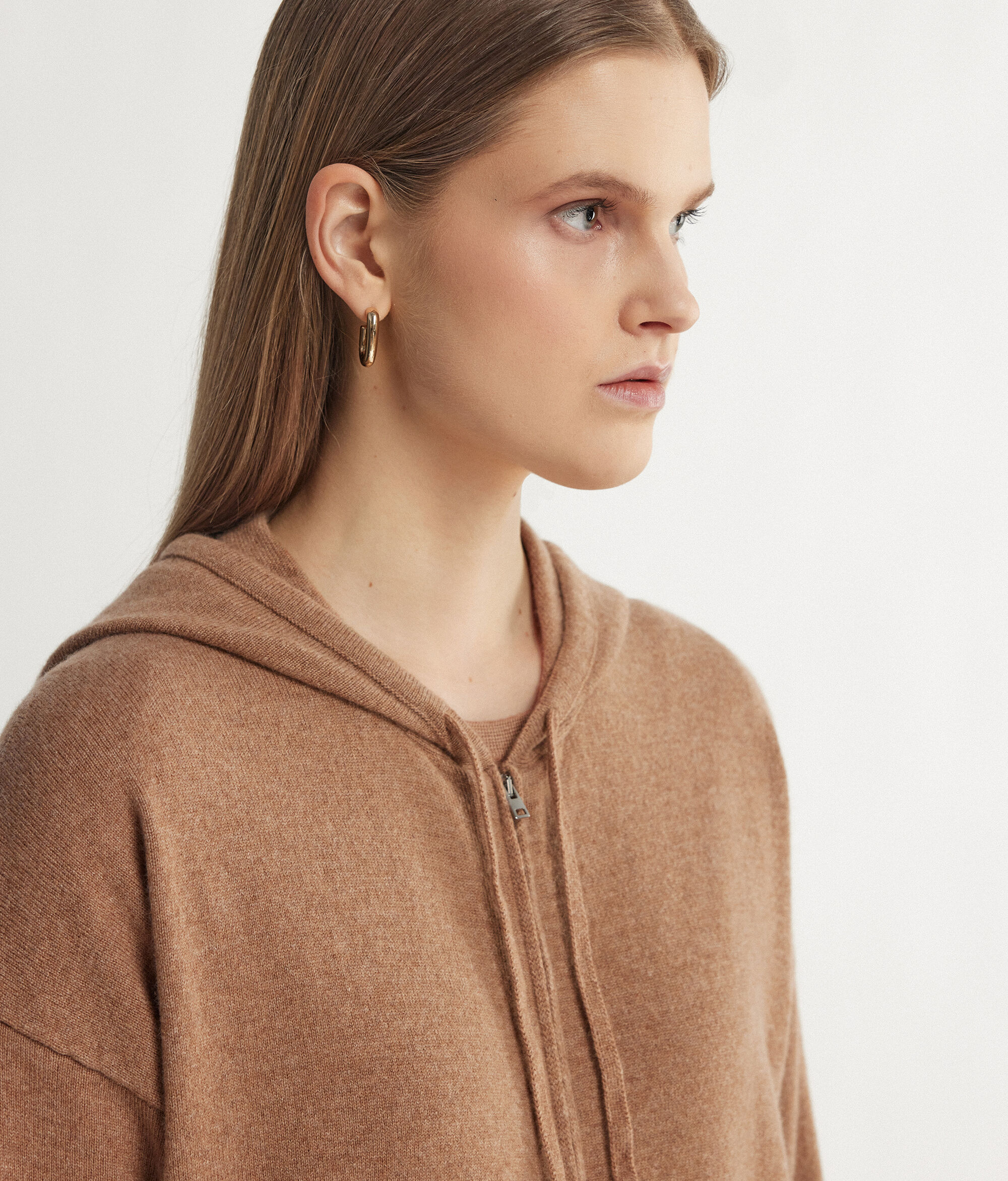Hooded Ultrasoft Cashmere Sweatshirt