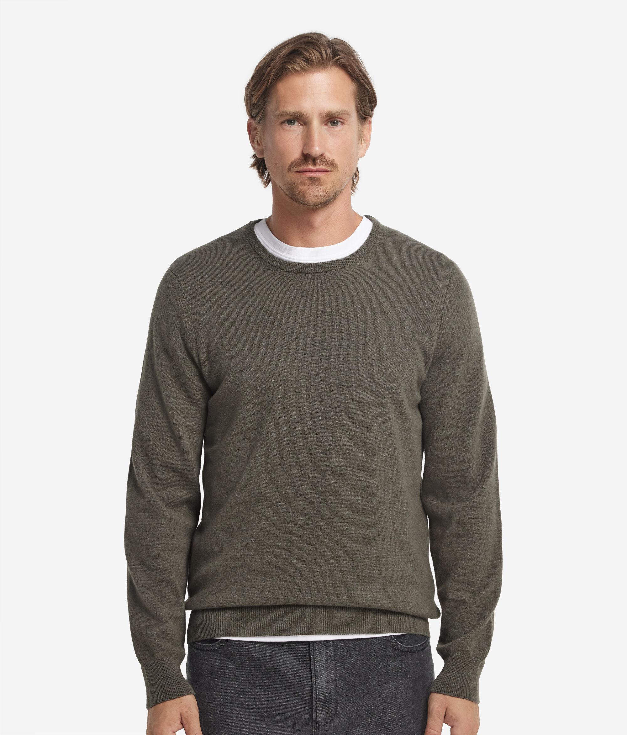 Ultrasoft Cashmere Round-Neck Jumper