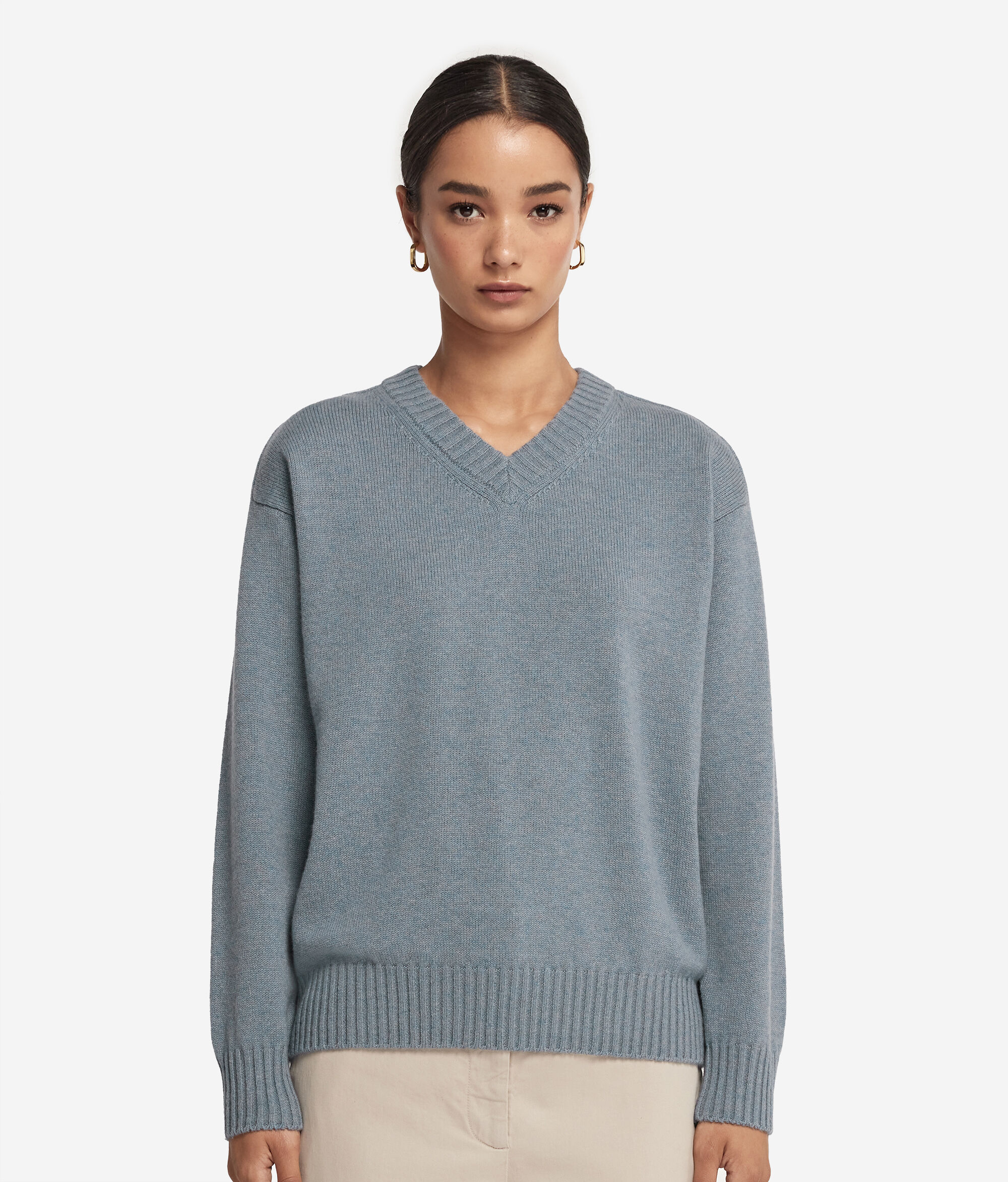Pullover mit V-Ausschnitt und Sattelschulter aus Kaschmir Ultrasoft