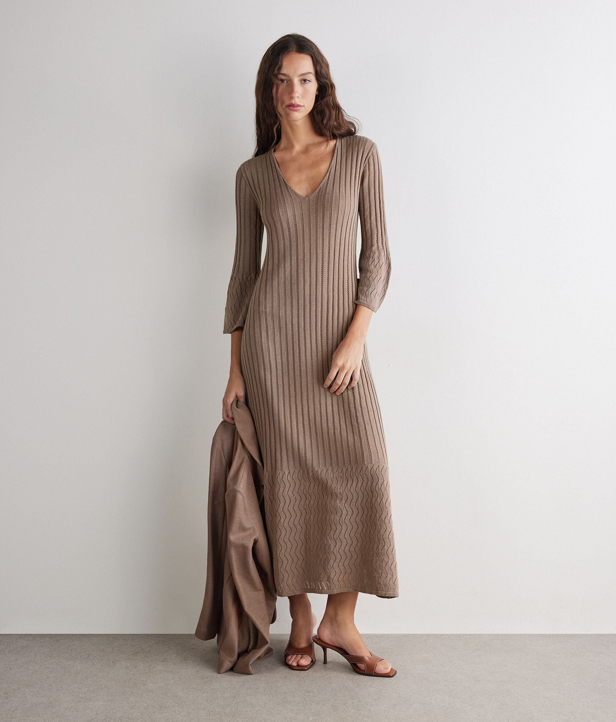 Vestido ponto onda