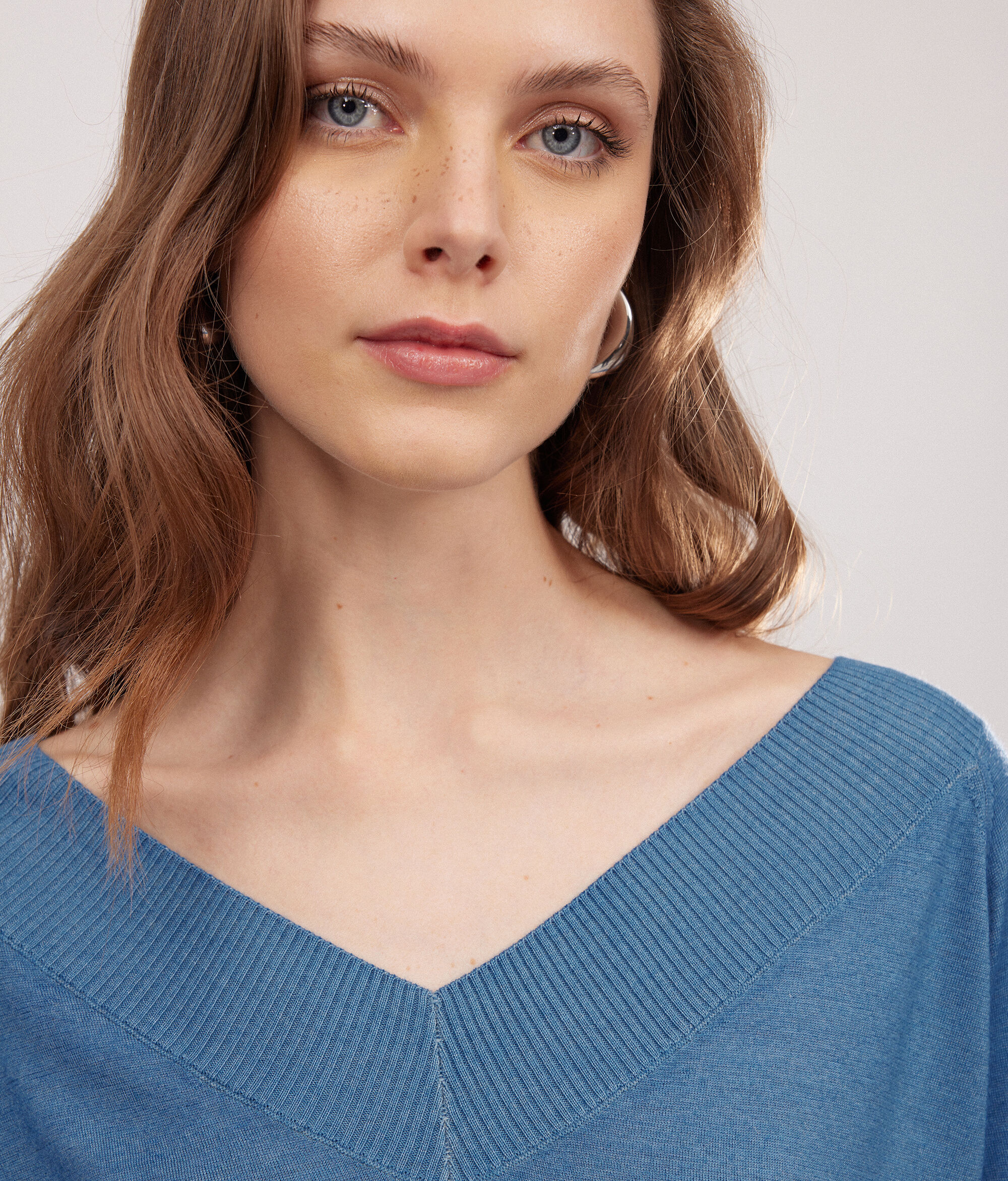 Jersei amb escot en punta de Cashmere Ultrafine