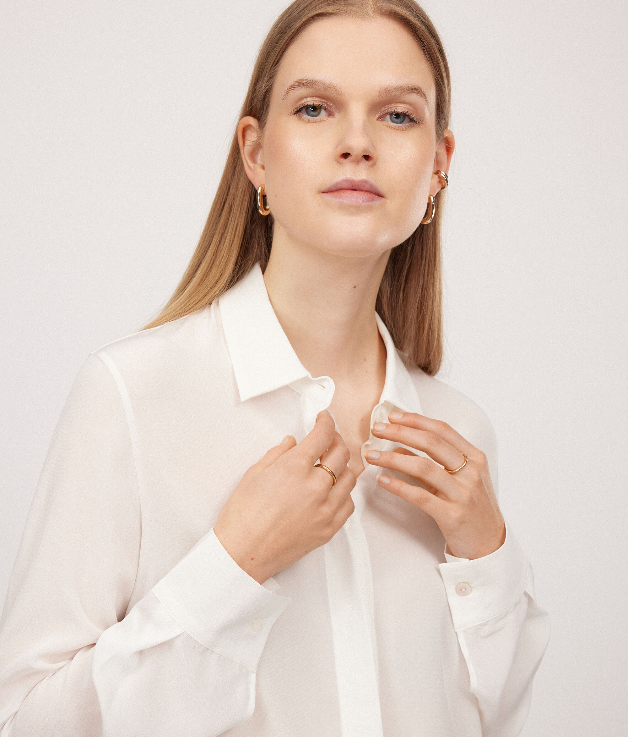 Блуза из шелка