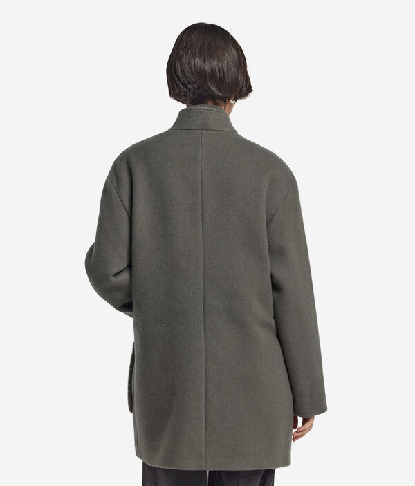 Пальто из кашемира с меховыми карманами