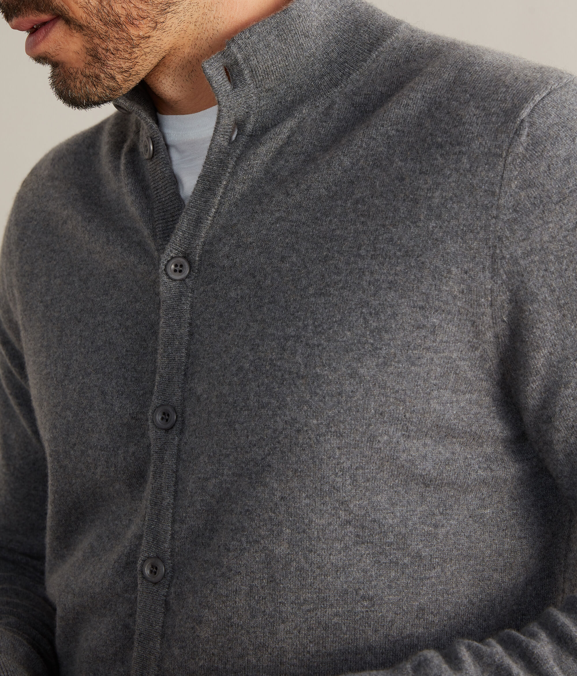 Cardigans homme à boutons en cachemire ultra-doux