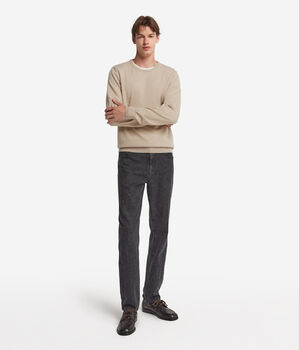 Ultrasoft Cashmere Round-Neck Jumper
