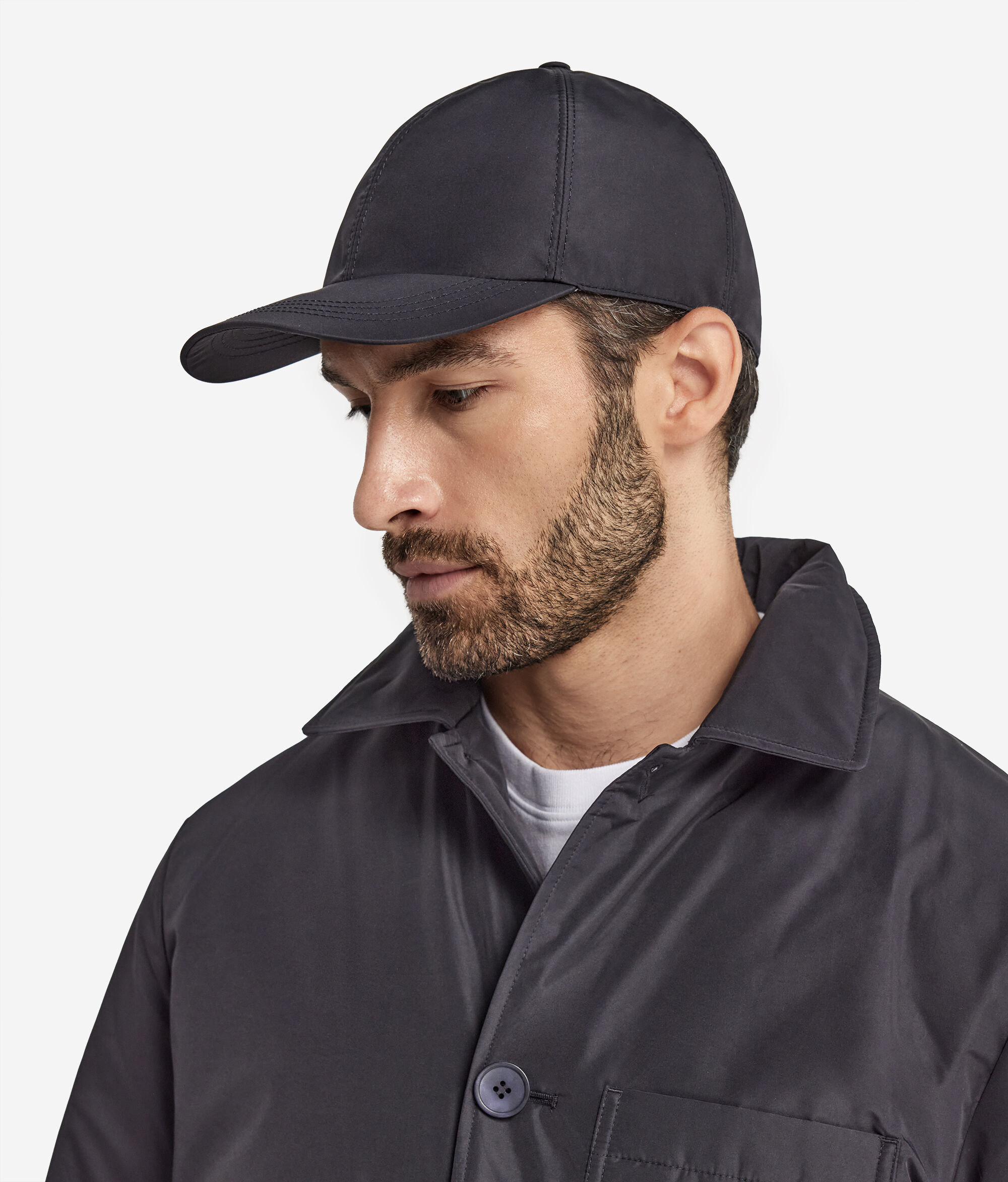 Casquette technique avec intérieur en cachemire ultra-fin