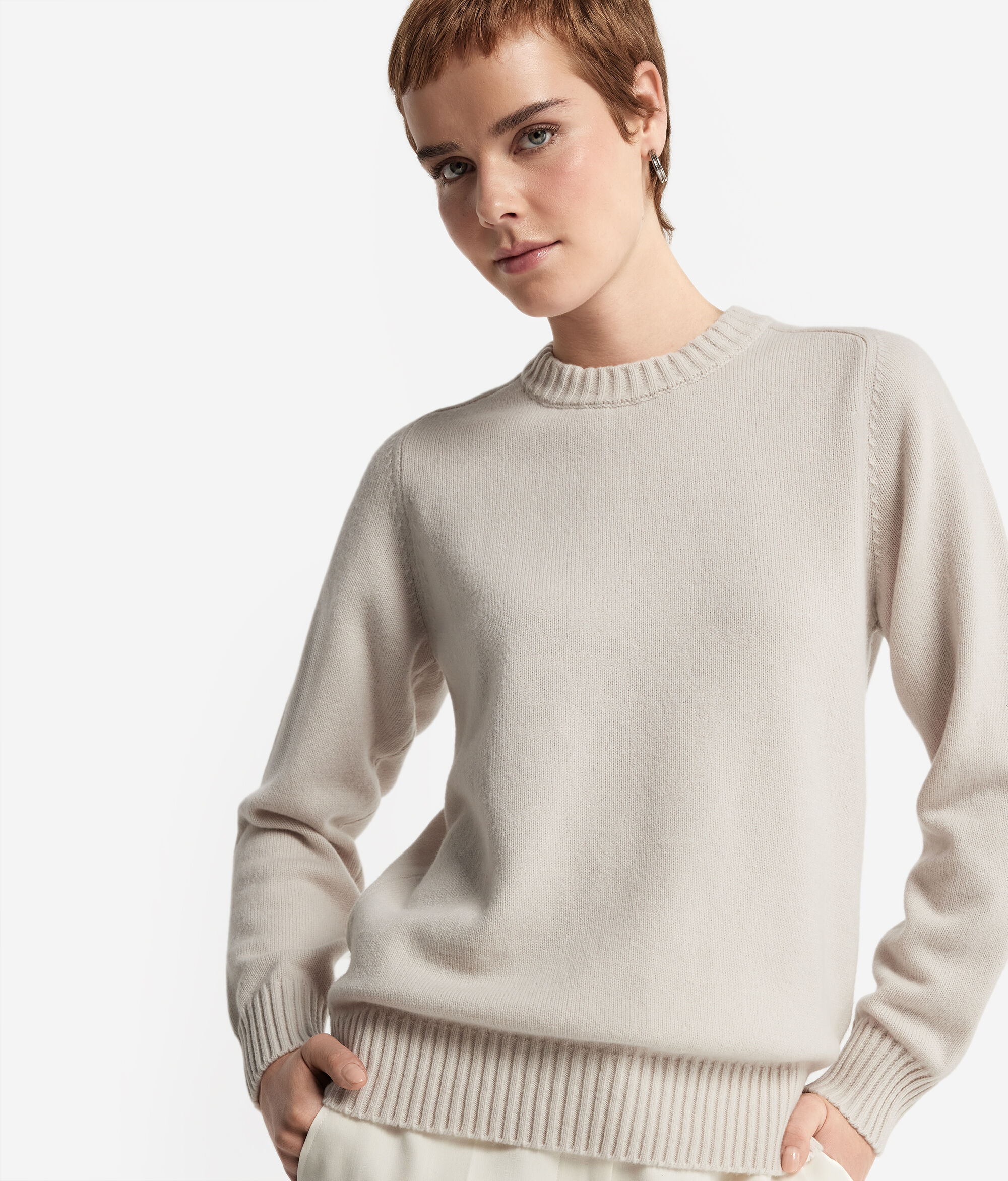 Ultrasoft Cashmere Crewneck Sweater with Set-in Sleeves