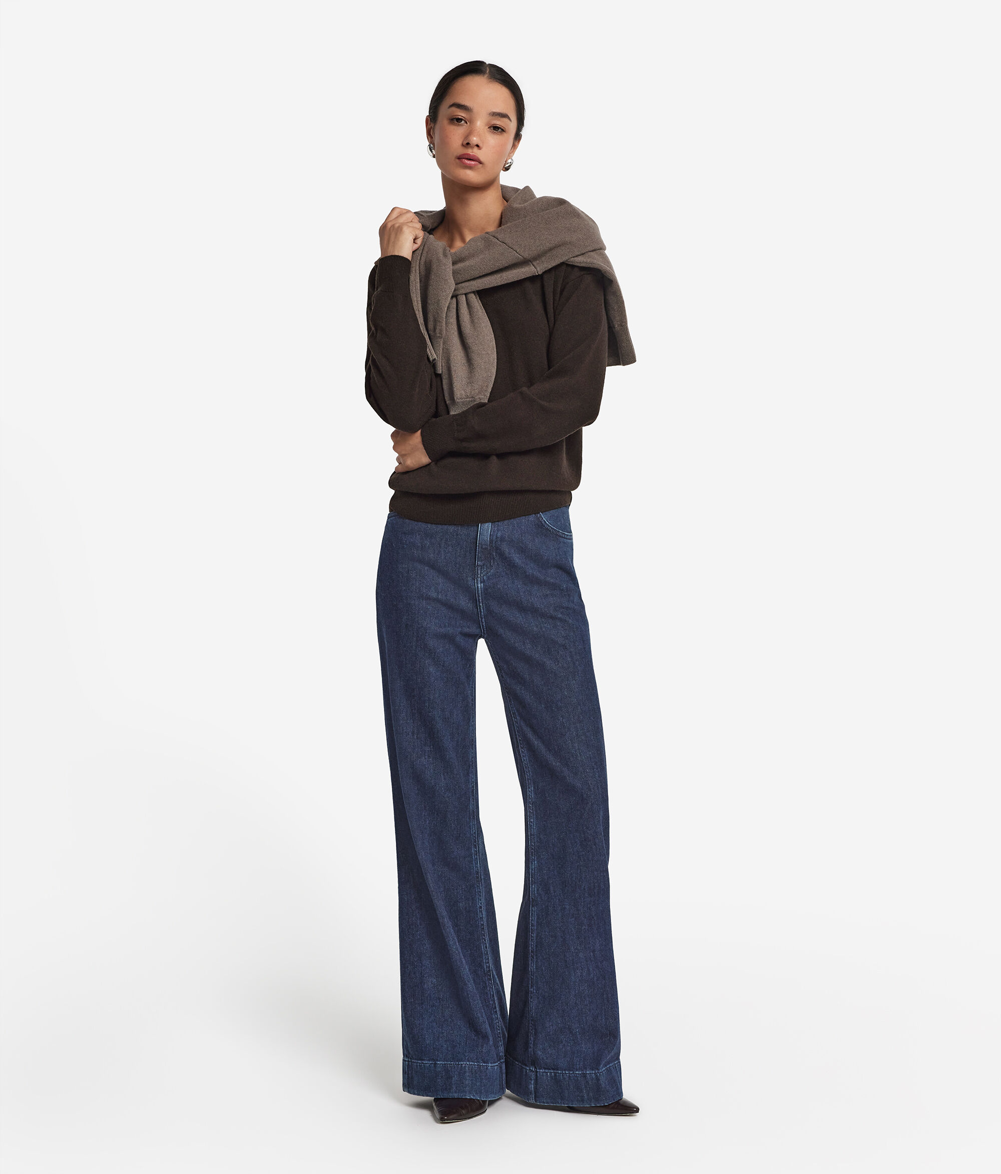 Ultrasoft Cashmere V-Neck Sweater