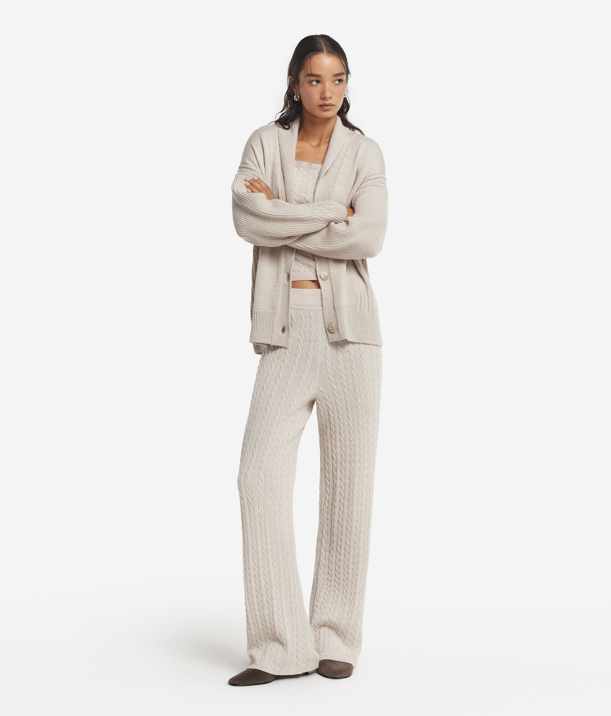 Weite Wollhose mit Zopfmuster