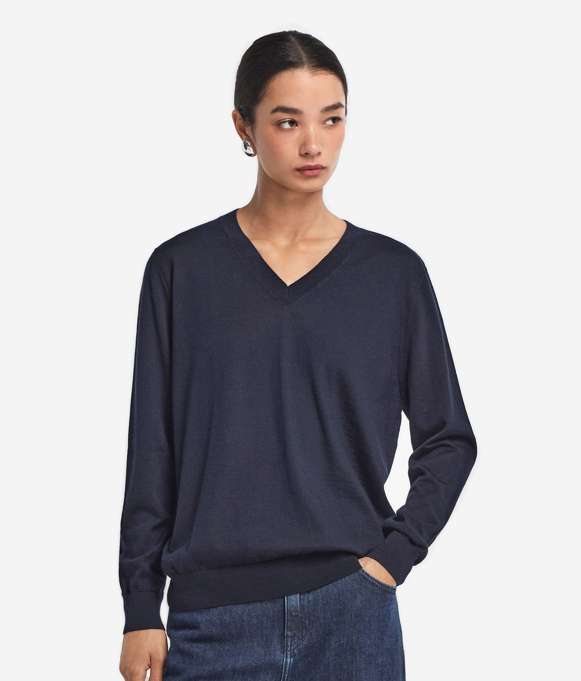 Ultrafine Cashmere V-Neck Sweater