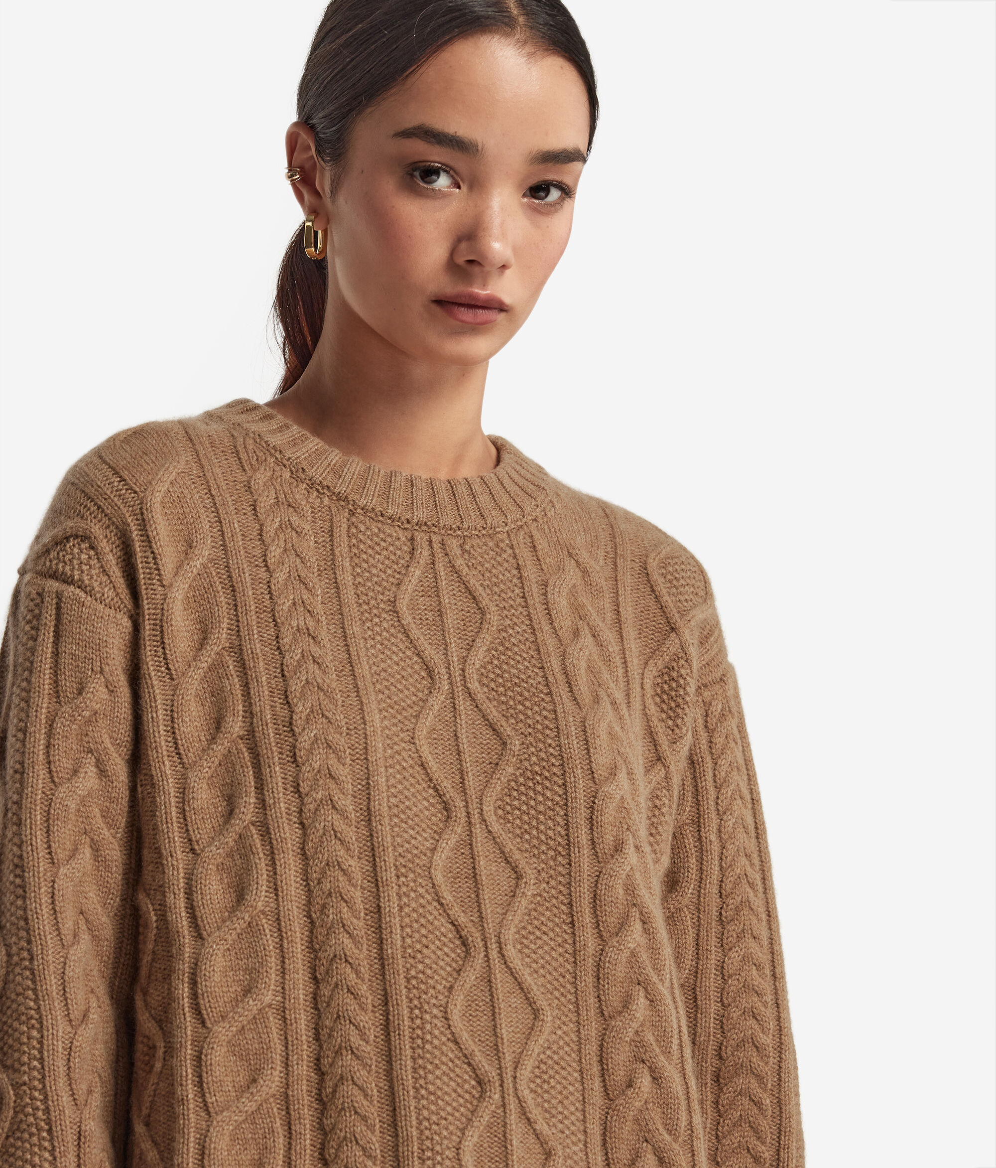 Ultrasoft Cashmere Cable-knit Motif Crewneck Sweater | Falconeri