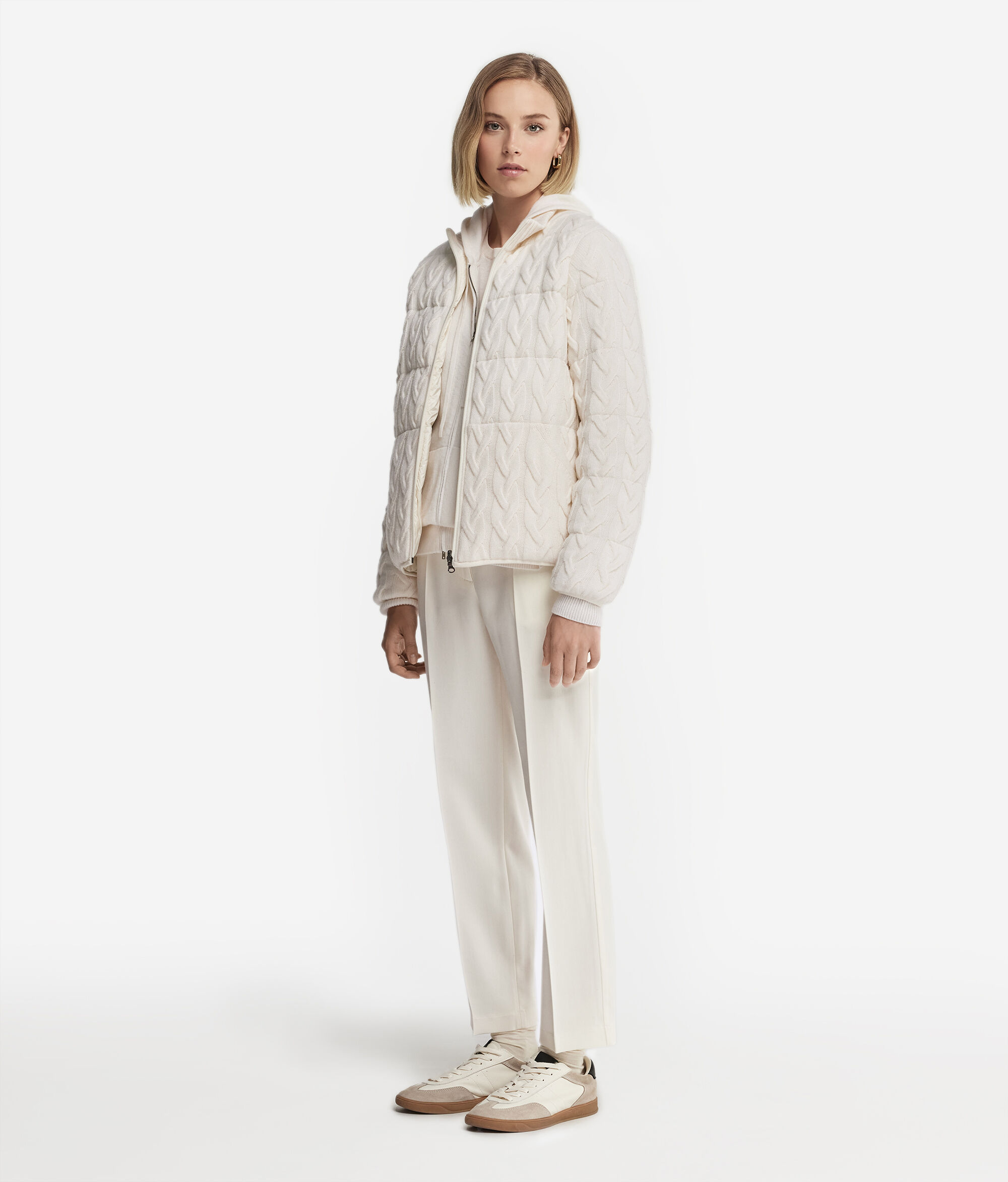 Cashmere Reversible Down Jacket with Cable Pattern