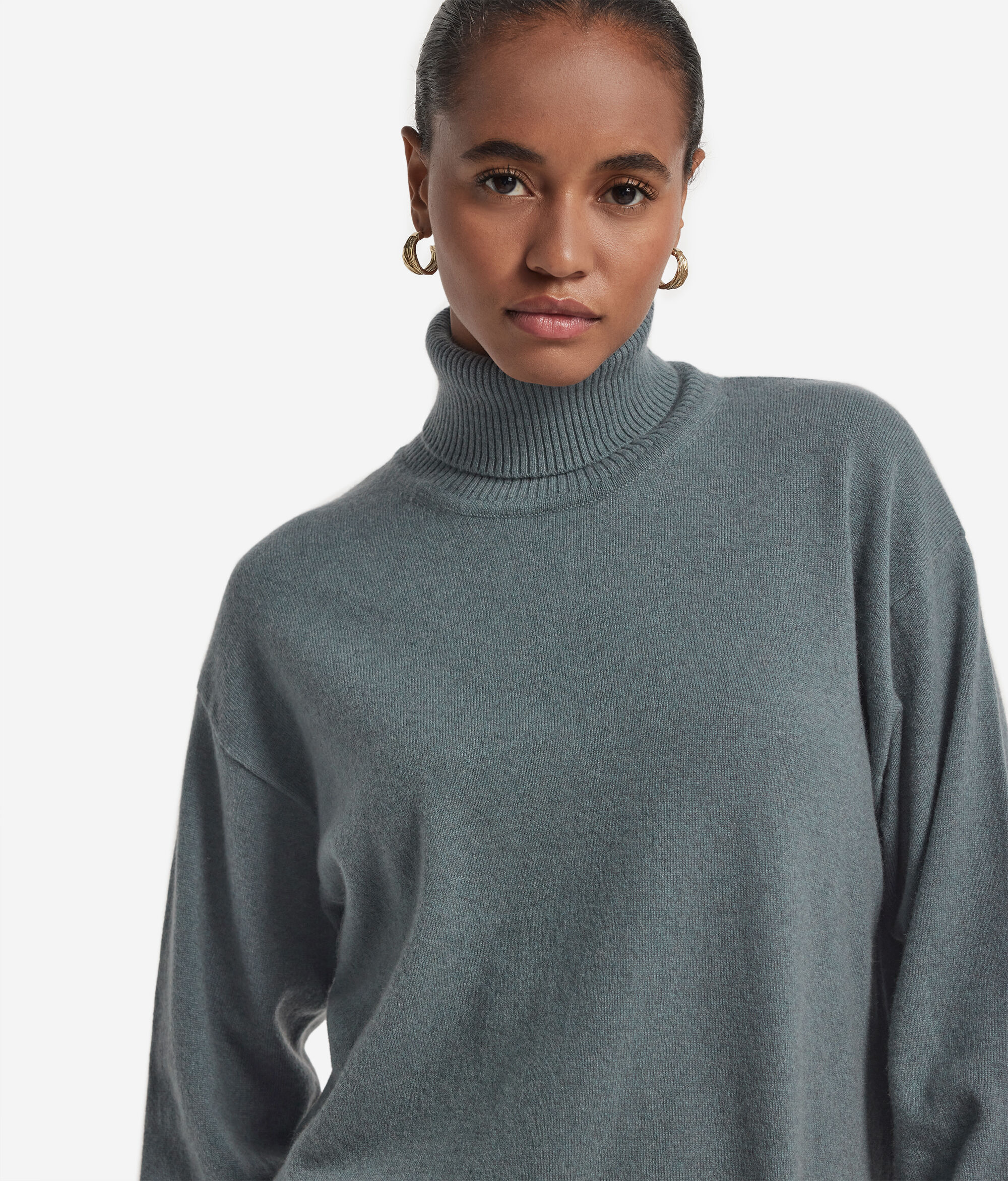 Rollkragenpullover aus Kaschmir Ultrasoft mit Schlitzen