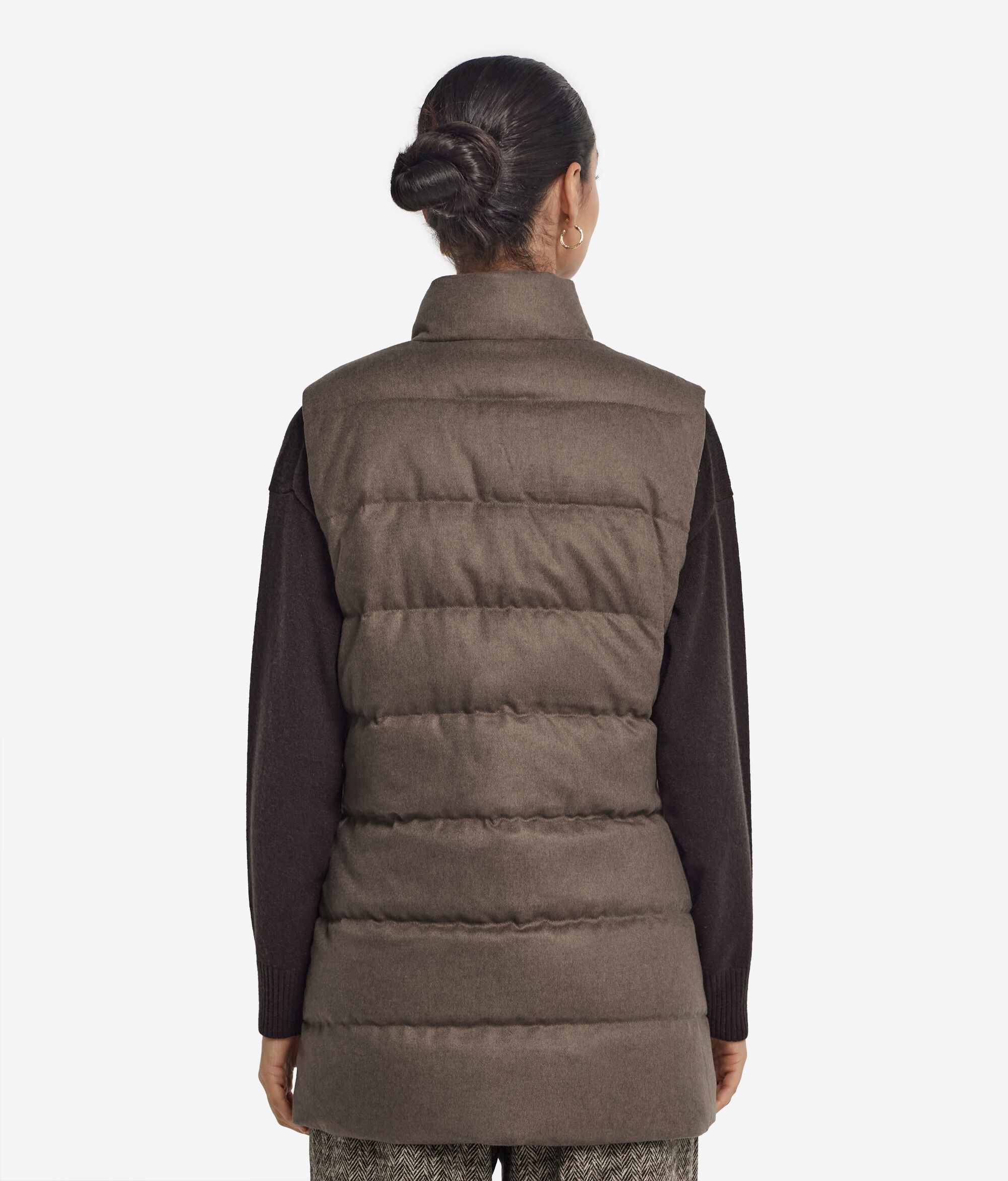 Пуховый жилет из шелка и кашемира