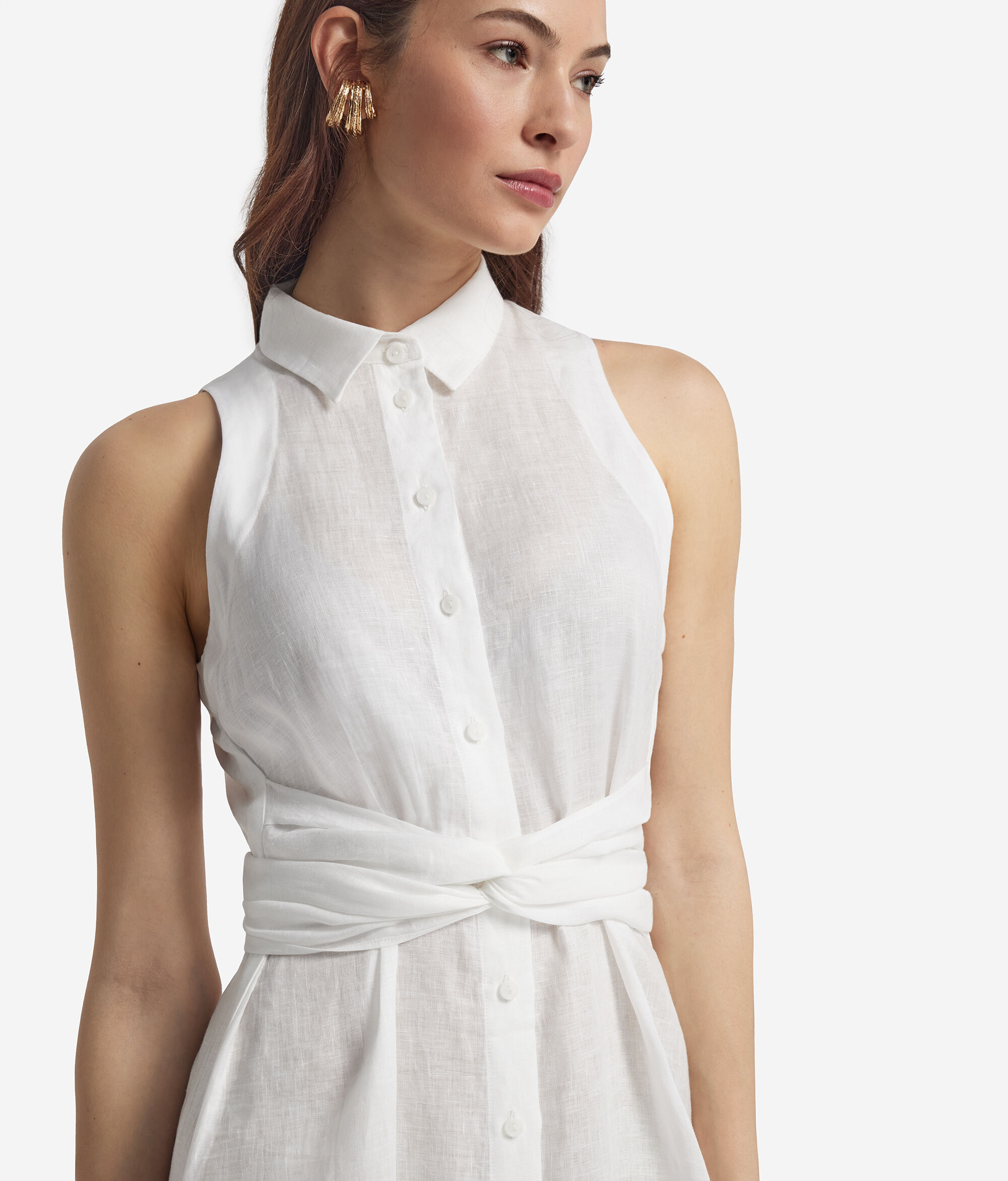 Vestido con bandas cruzadas de lino