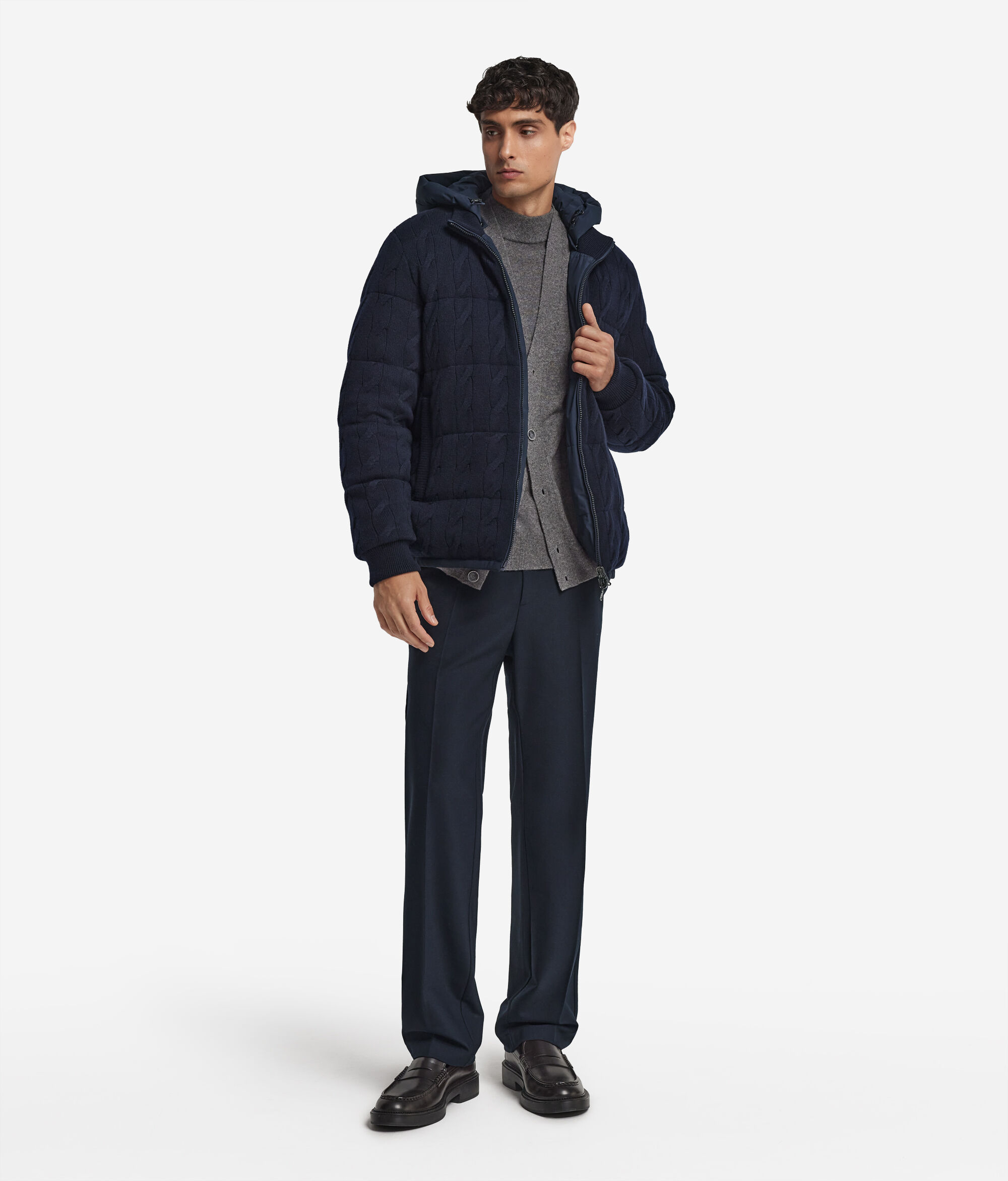 Reversible down jacket with cashmere cable stitch