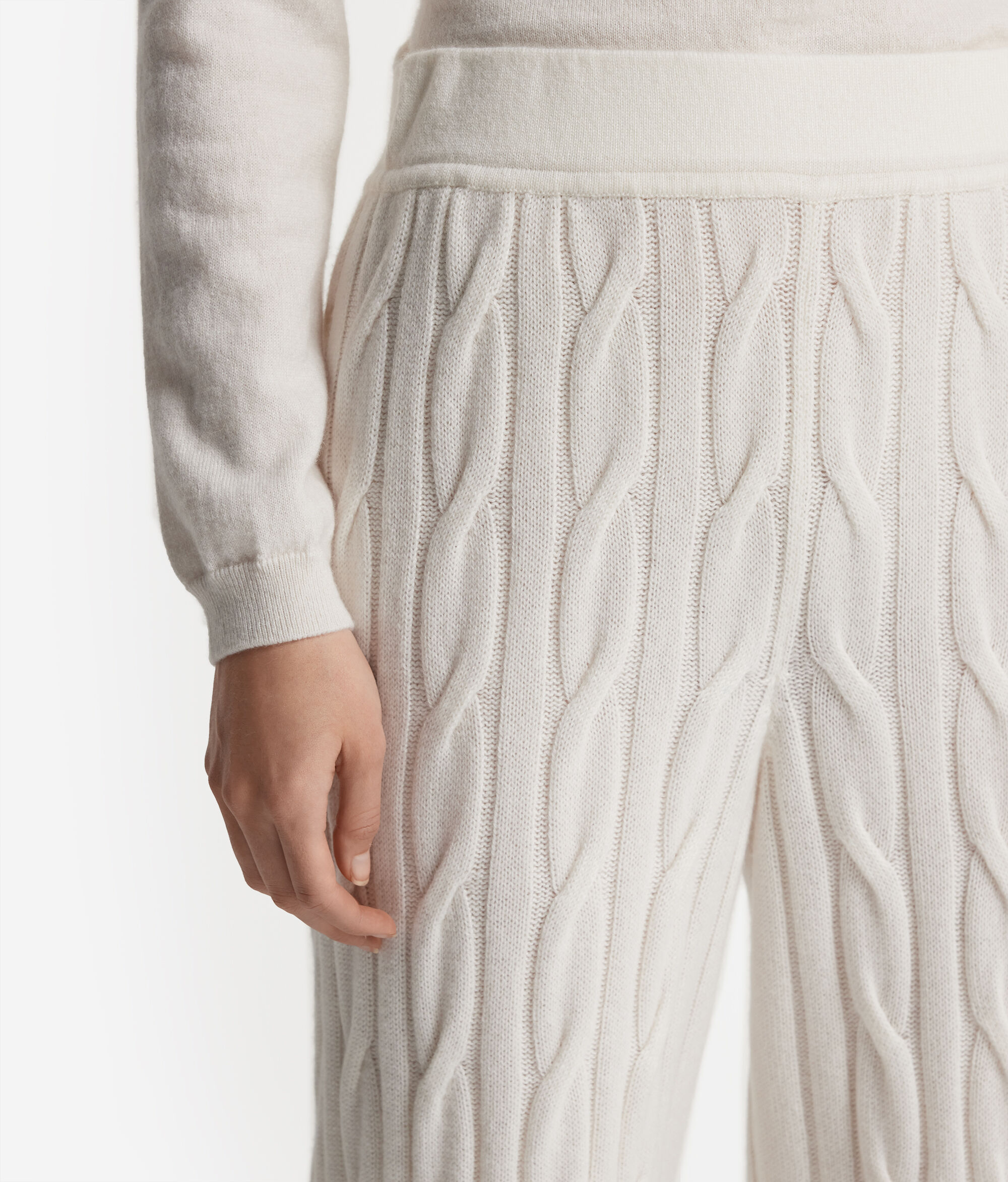 Hose mit Zopfmuster aus Kaschmir Ultrasoft