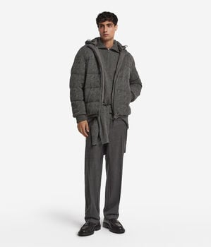 Wendedaunenjacke mit Zopfmuster aus Kaschmir