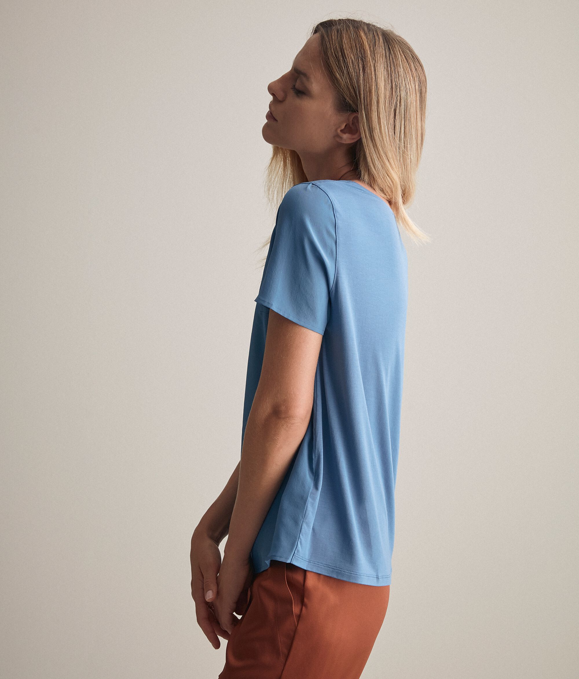 Блуза из шелка и модала