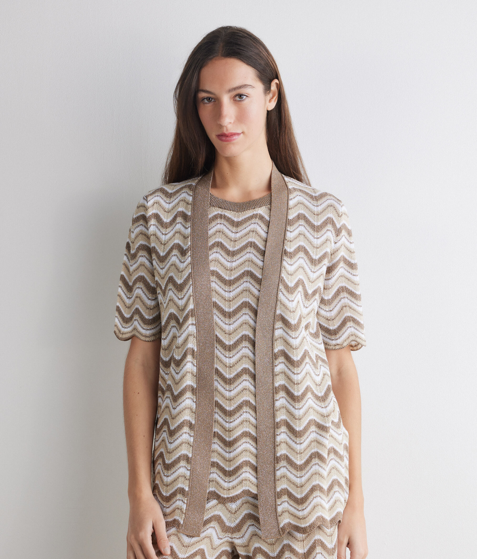 Cardigan mit Chevron-Muster und Lamé-Garn