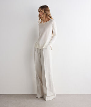 Pull &agrave; col rond et fentes en cachemire