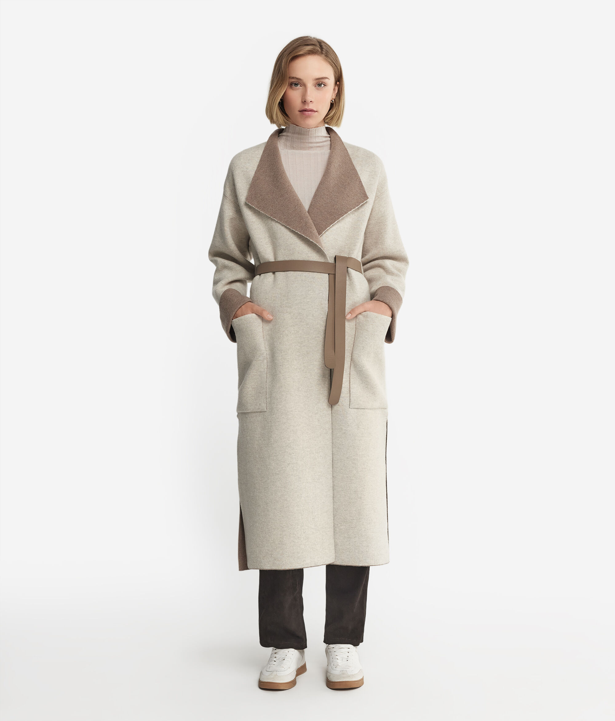 Пальто из кашемира с разрезами