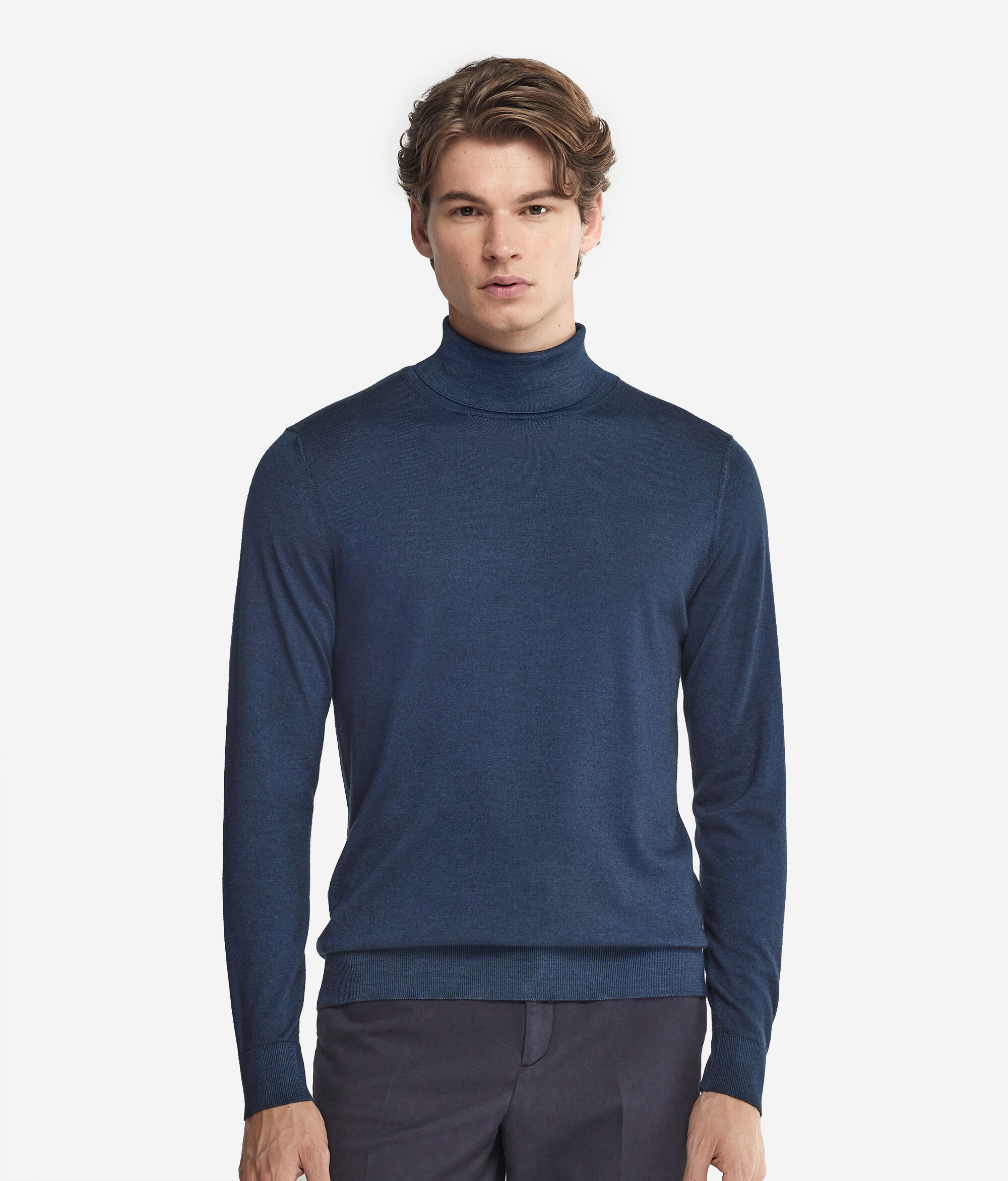 Ultrafine Cashmere Turtleneck