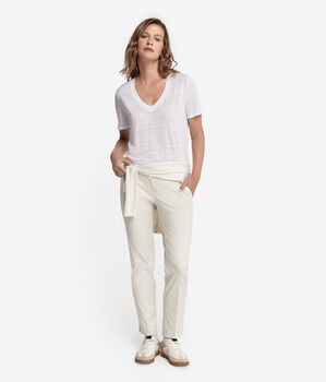 V-Neck Linen T-shirt with Knitted Trim
