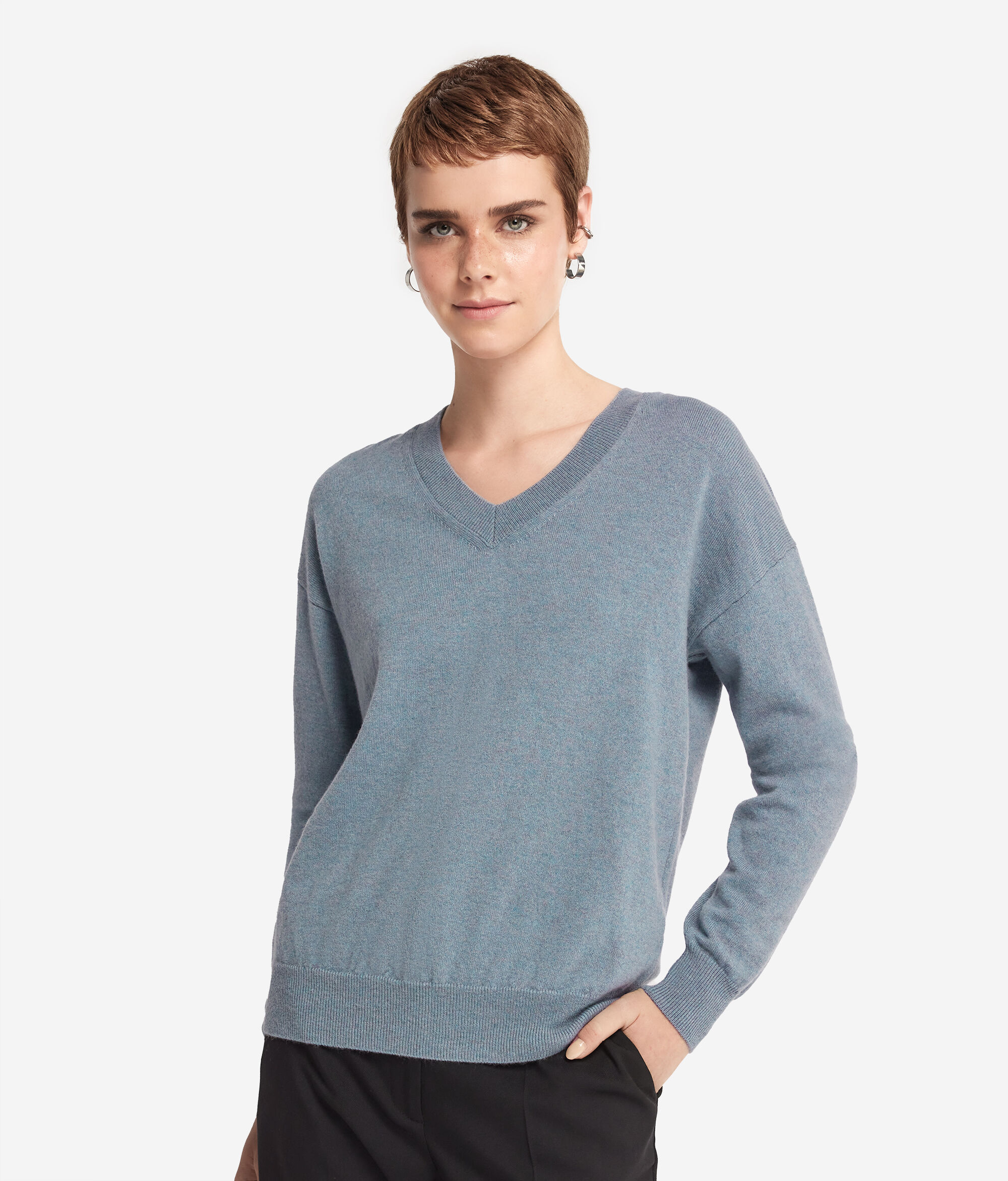 Pull à col V en cachemire ultra-doux