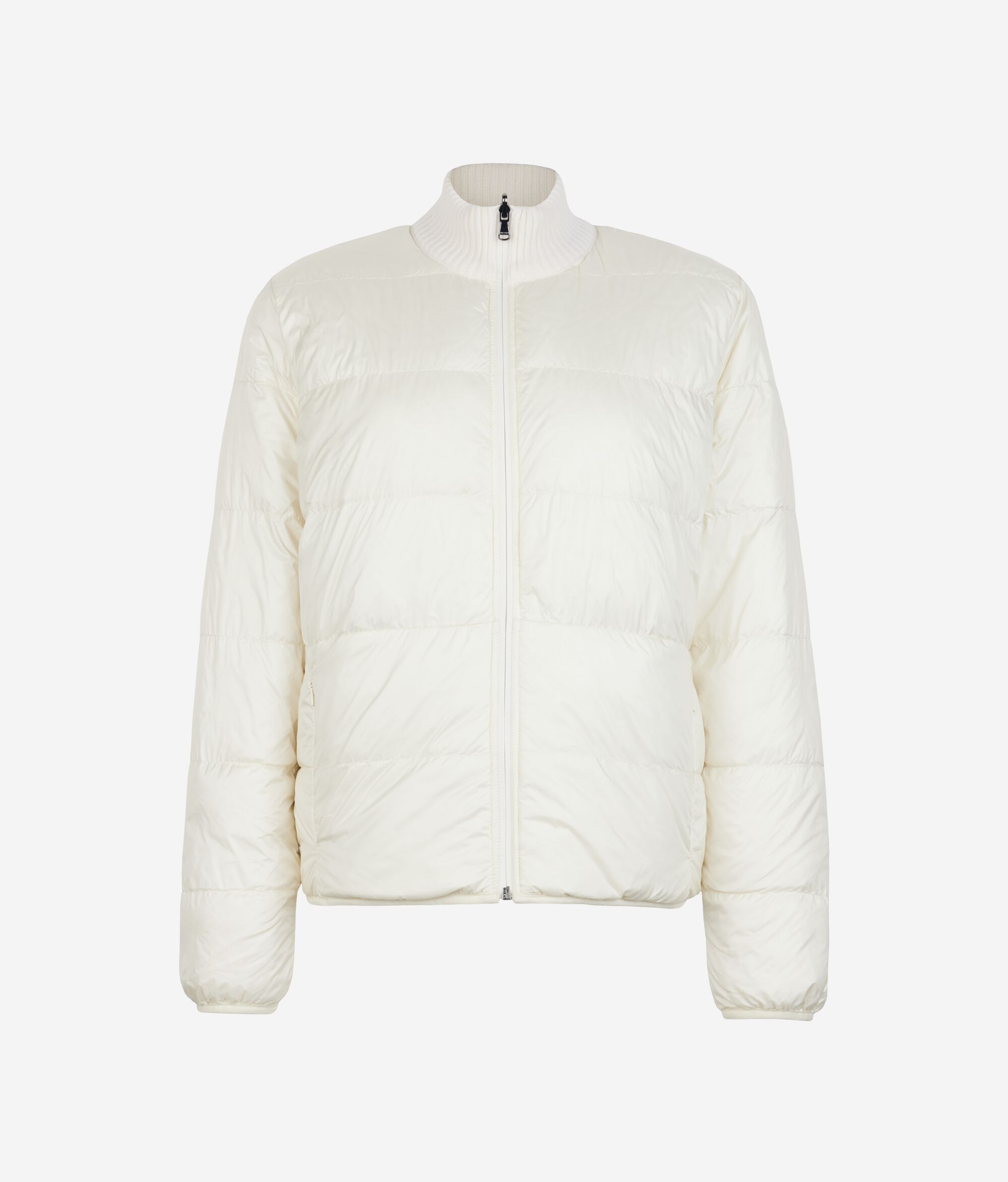 Wendedaunenjacke mit Zopfmuster aus Kaschmir und Funktionsgewebe