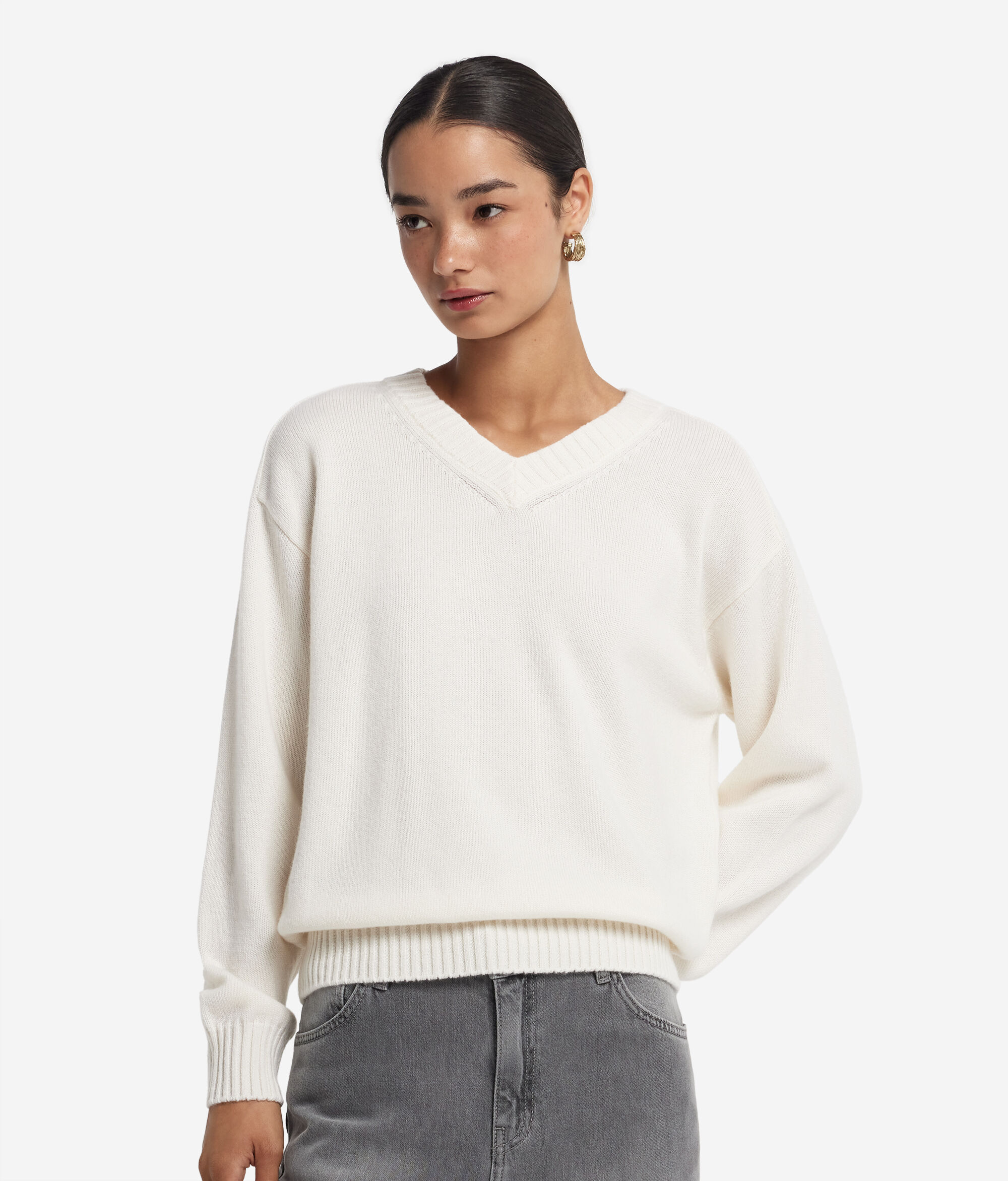 Pullover mit V-Ausschnitt und Sattelschulter aus Kaschmir Ultrasoft